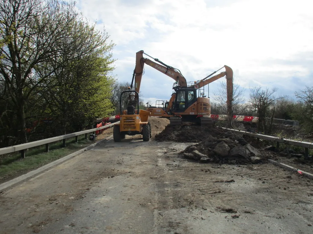 Photo showing: A614 closed by sinkhole