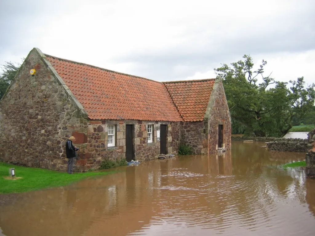 Photo showing: Flooding at Preston Mill, East Linton, East Lothian, Scotland