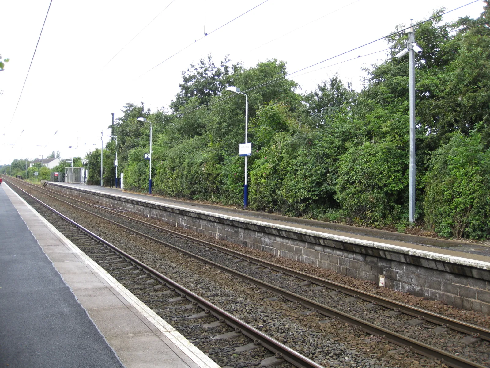 Photo showing: A view of Wester Hailes railway station, looking west. Picture taken 25 August 2012.