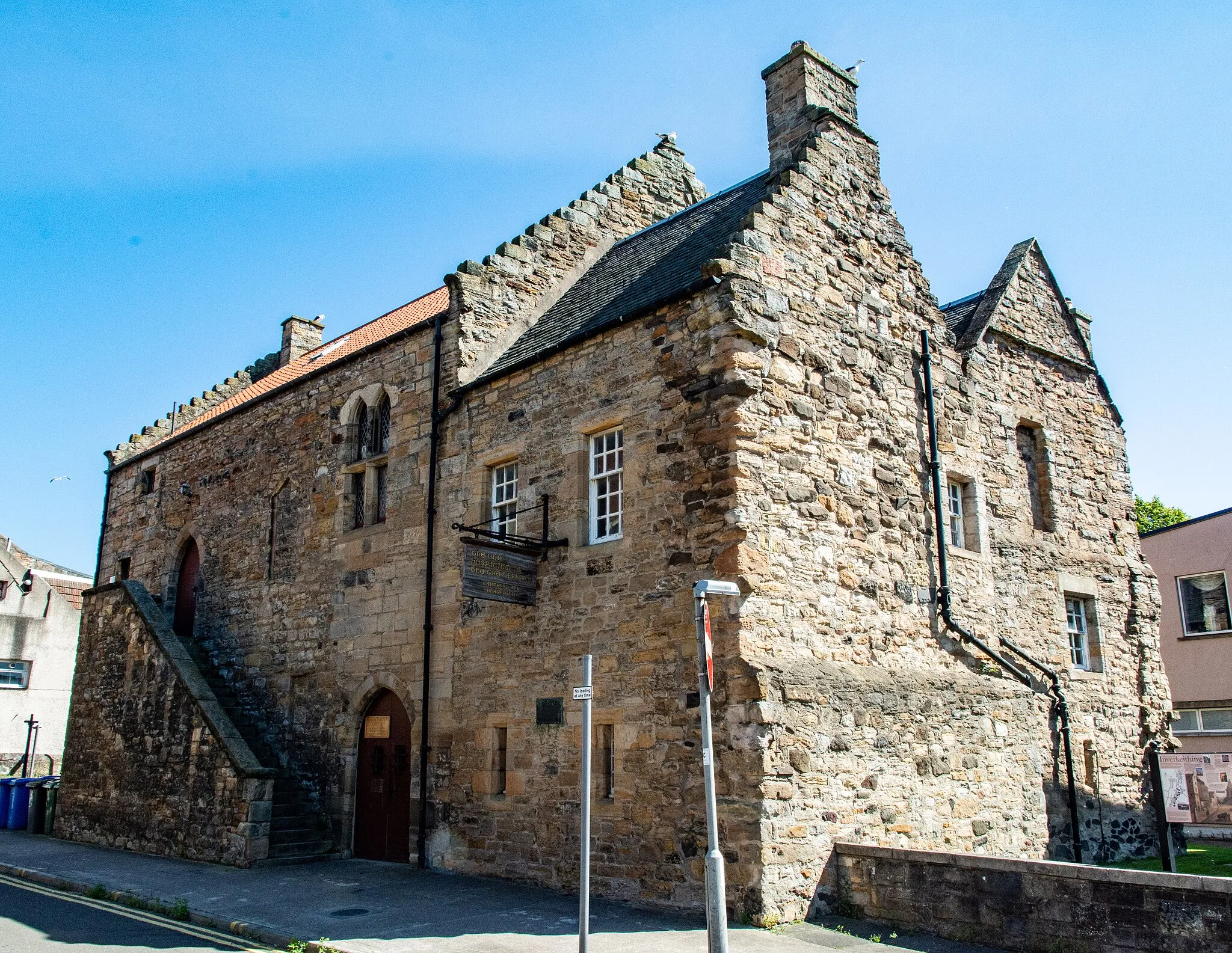 Photo showing: 14th-century Hospitium (guest house) of the Grey Friars in Inverkeithing, Fife, Scotland