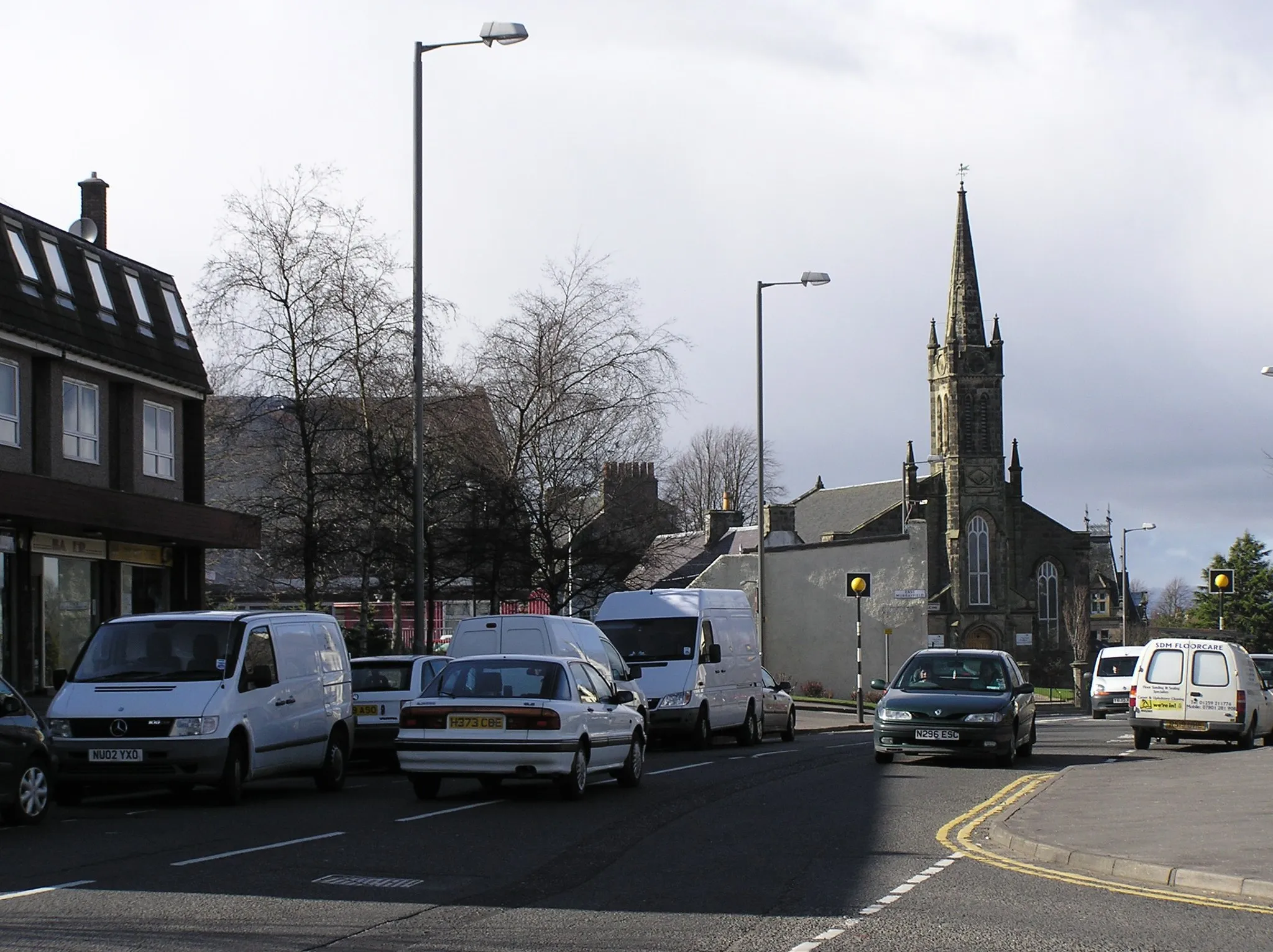 Photo showing: The main street of Bannockburn near Stirling in Scotland