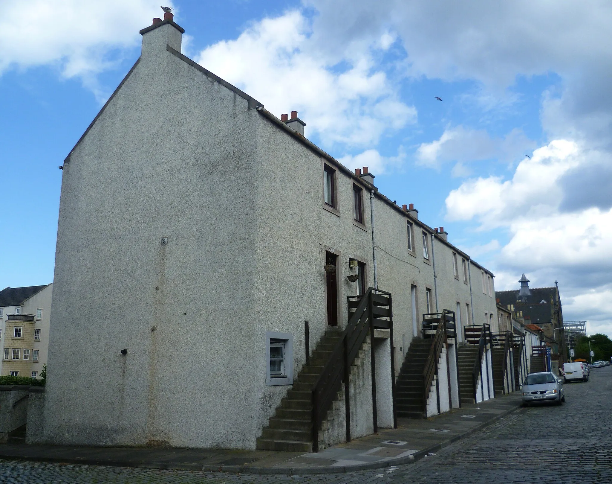 Photo showing: Houses in Main Street, Newhaven
