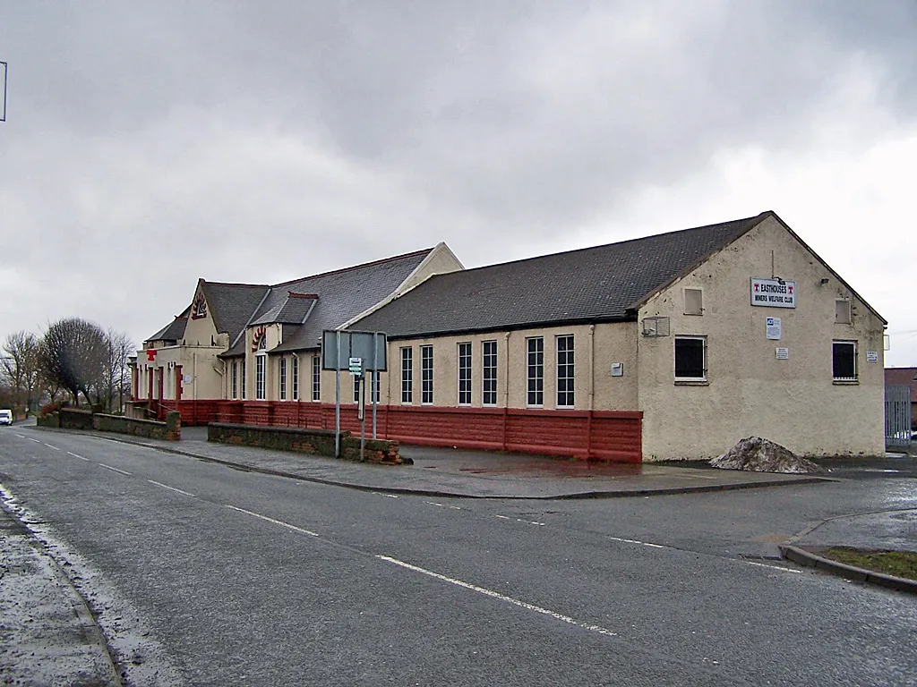 Photo showing: Easthouses Miners Welfare & Social Club