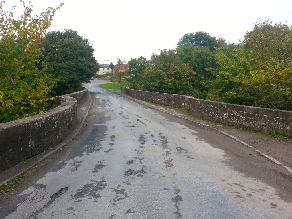 Photo showing: Road bridge over the Union Canal
