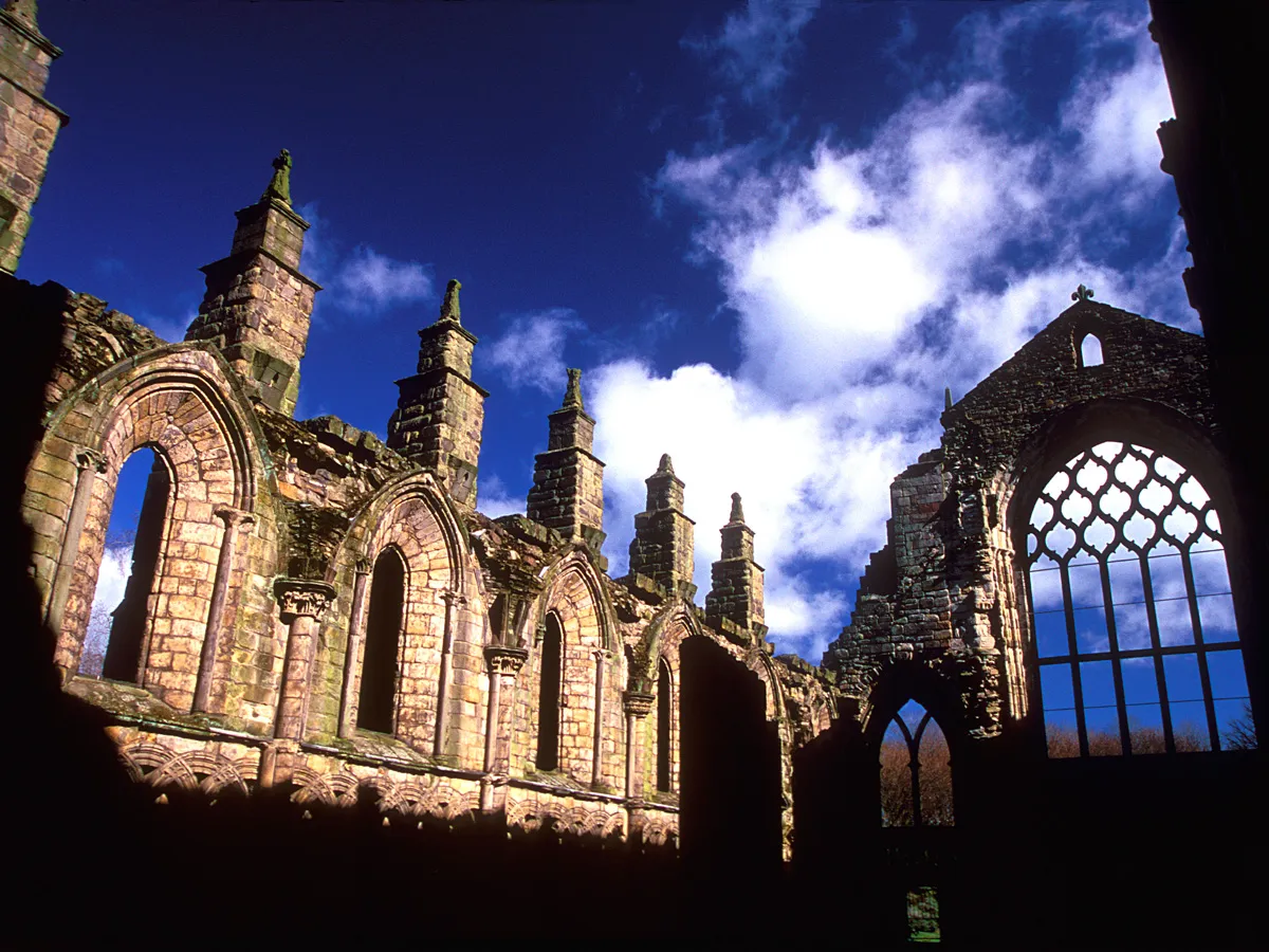 Photo showing: Holyrood Abbey, Edinburgh, Scotland