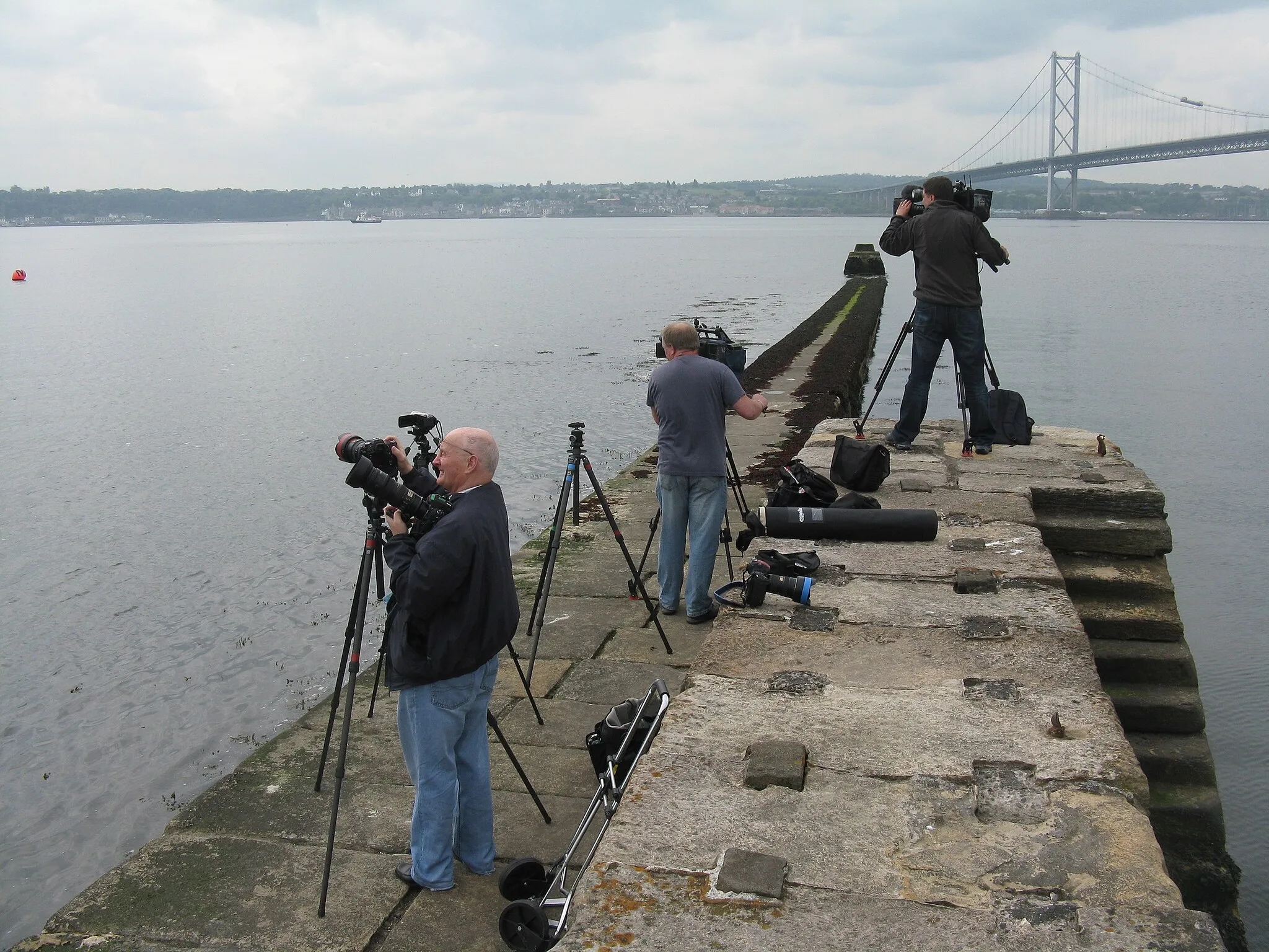 Photo showing: Photographers on the Town Pier