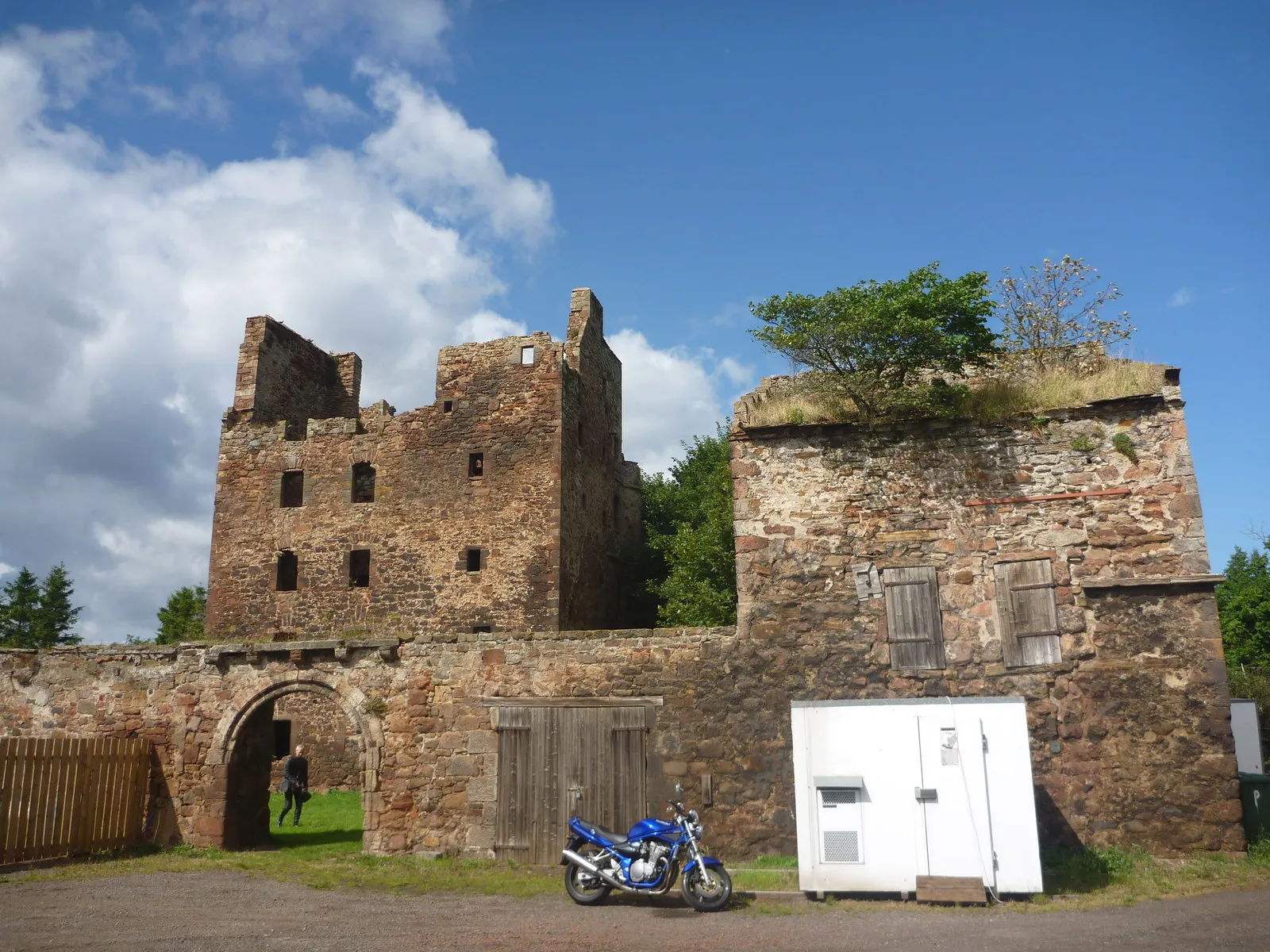 Photo showing: East Lothian Architecture : Redhouse Castle and Doocot