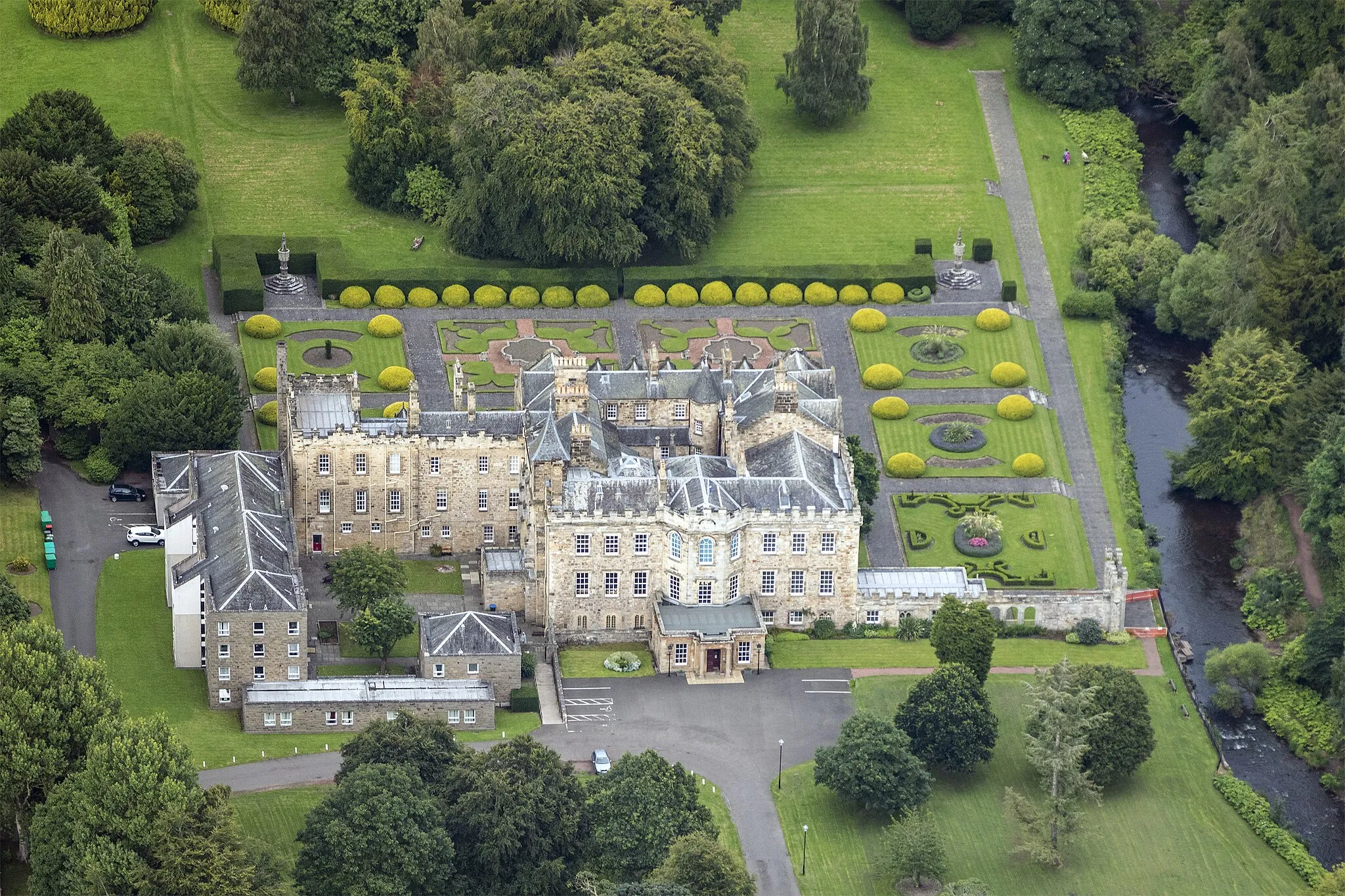 Photo showing: This is a photo of listed building number