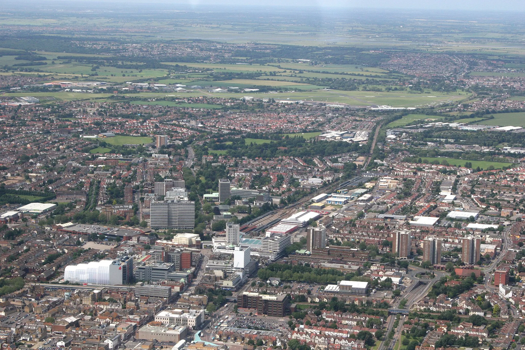 Photo showing: aerial photo of southend,essex.
