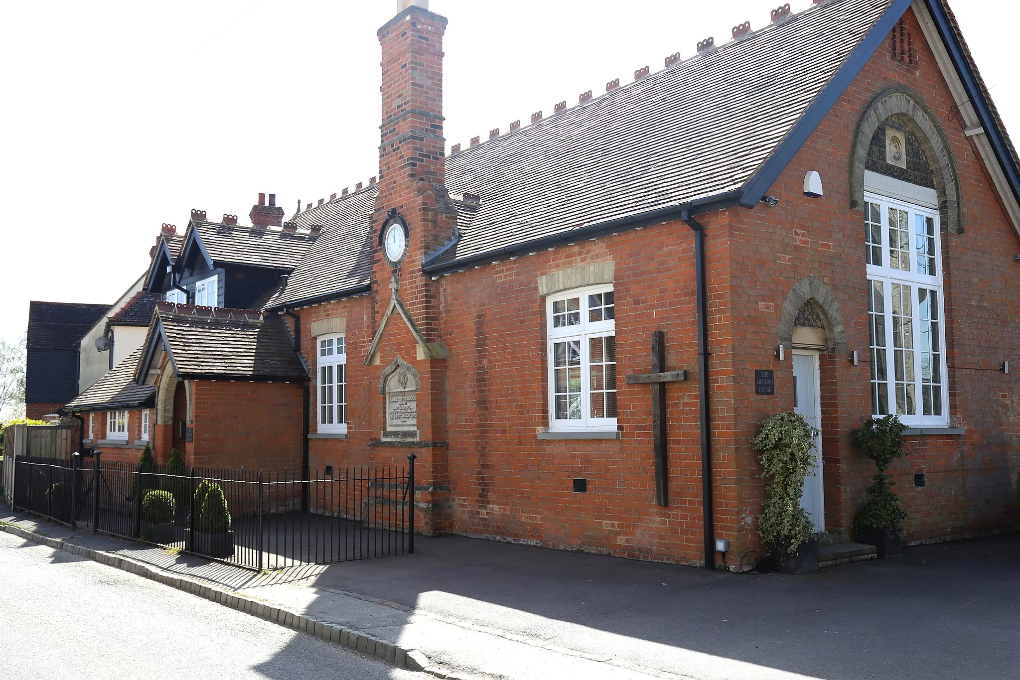 Photo showing: Manning Prentice Memorial School (c.1893), on The Street at High Easter, Essex, England