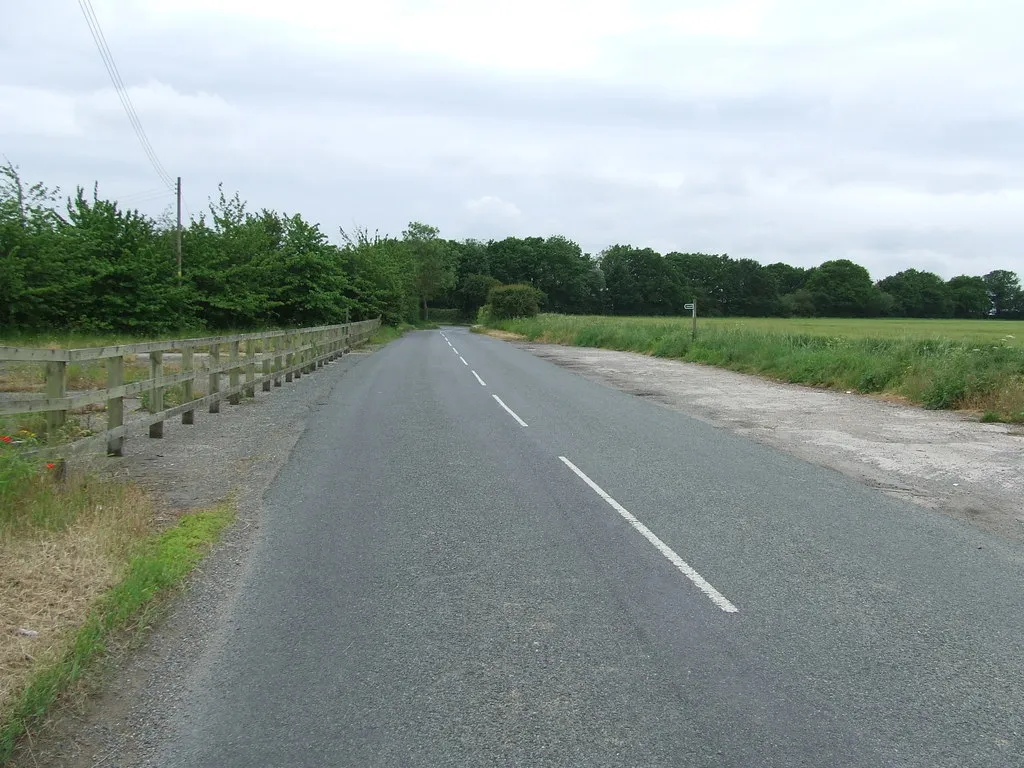 Photo showing: Acton Lane