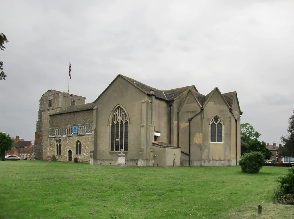 Photo showing: Southminster church from the south-east