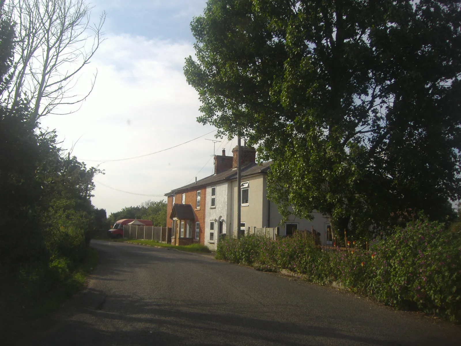 Photo showing: Pitt Cottages, Hall Road, Asheldham