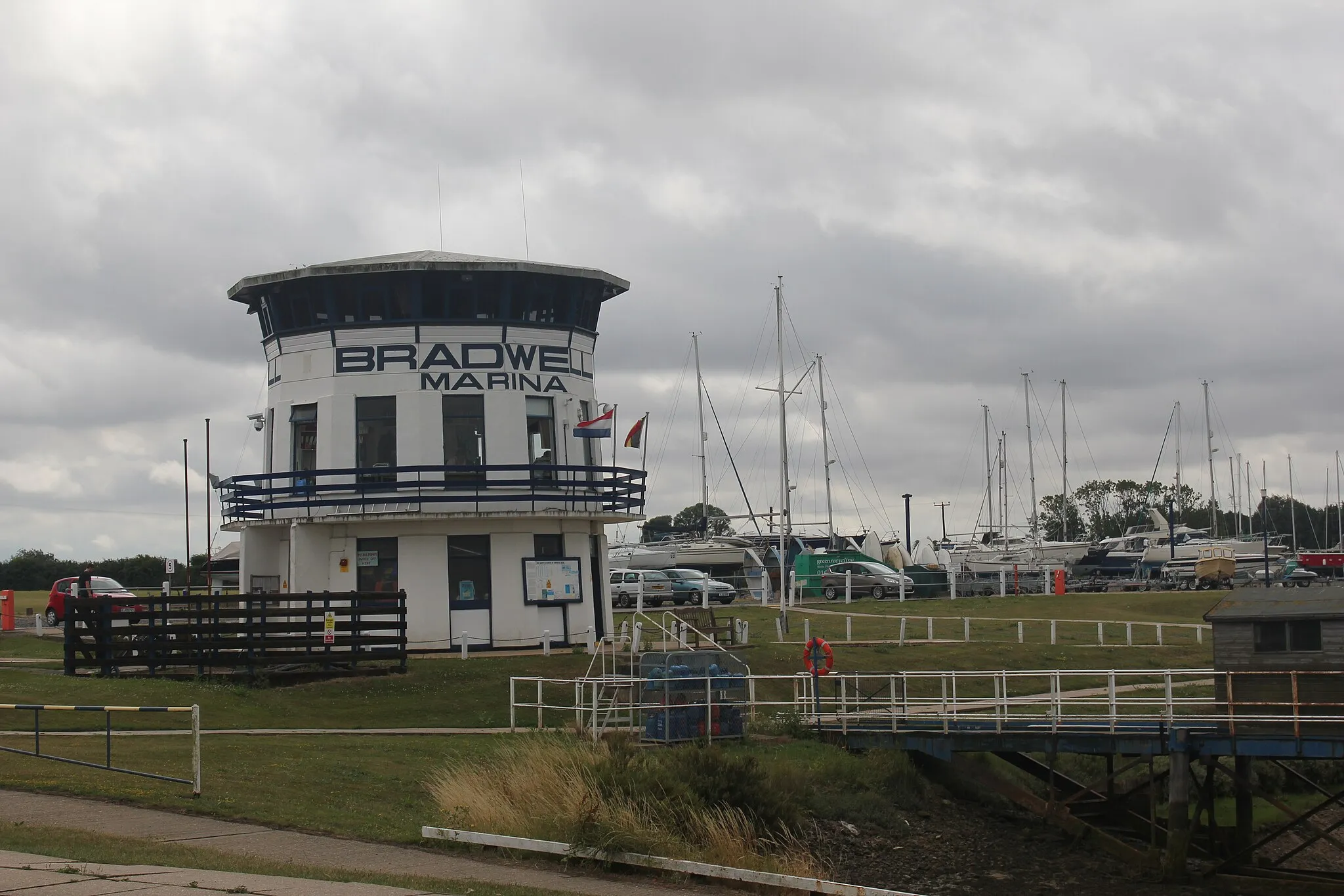 Photo showing: Bradwell Marina Office