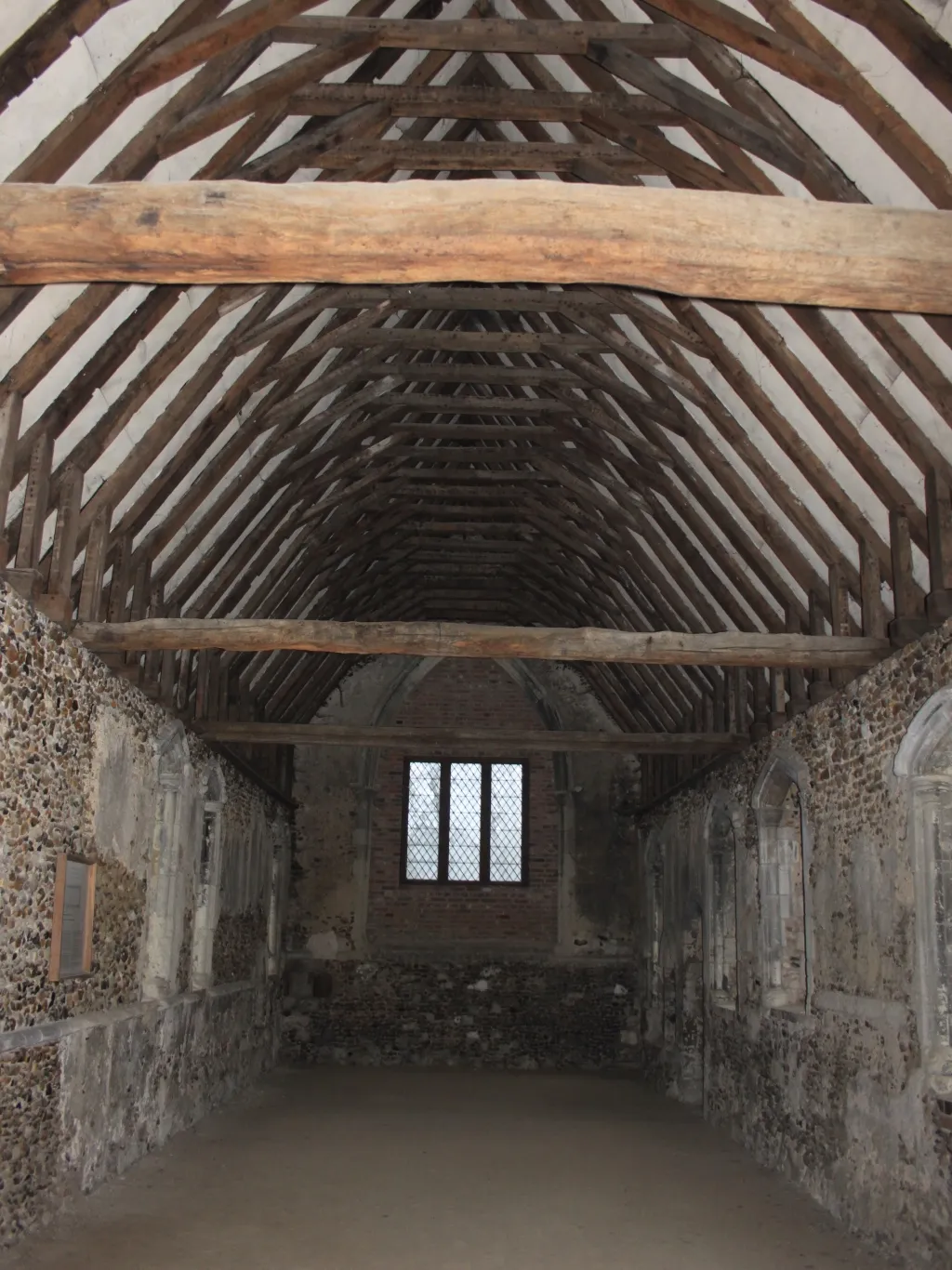 Photo showing: Inside medieval Duxford Chapel in Cambridgeshire. Looking eastward.