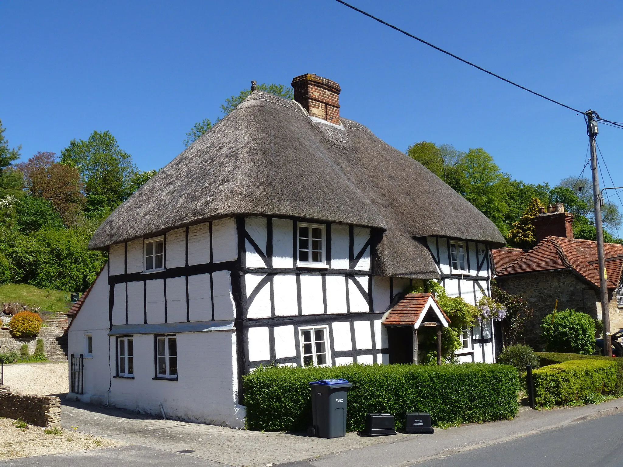 Photo showing: Elizabethan Cottage