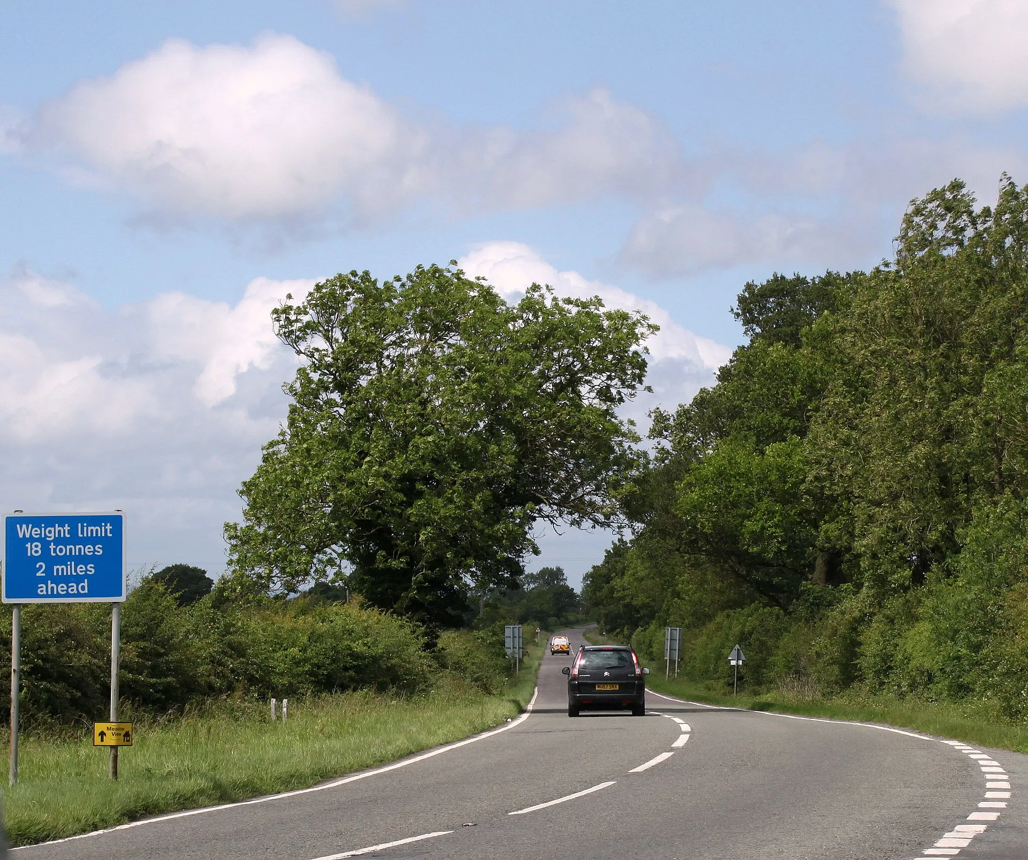 Photo showing: 2011 : B4060 Wickwar Road heading north