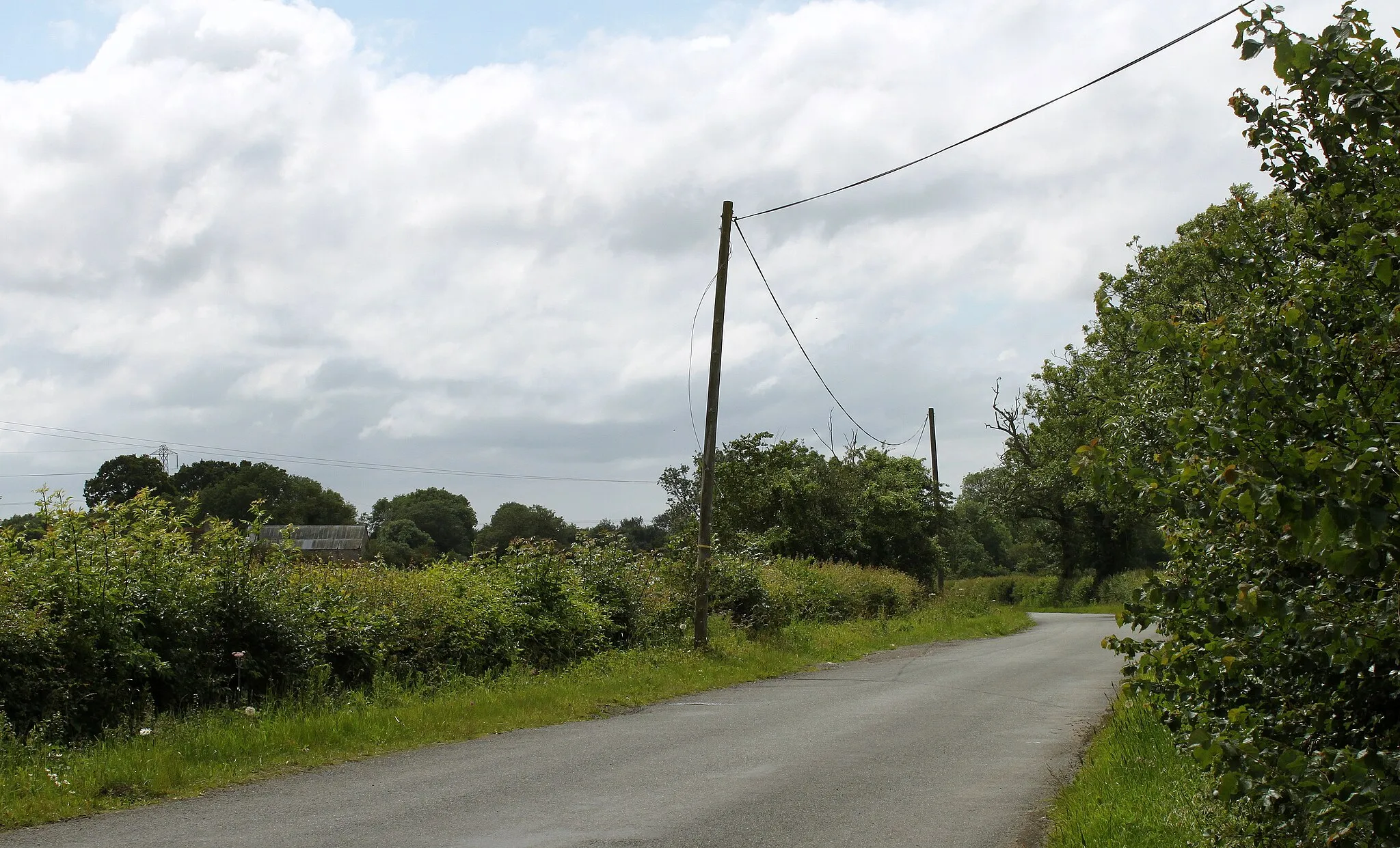 Photo showing: 2011 : Buryhill Lane seen from the B4060