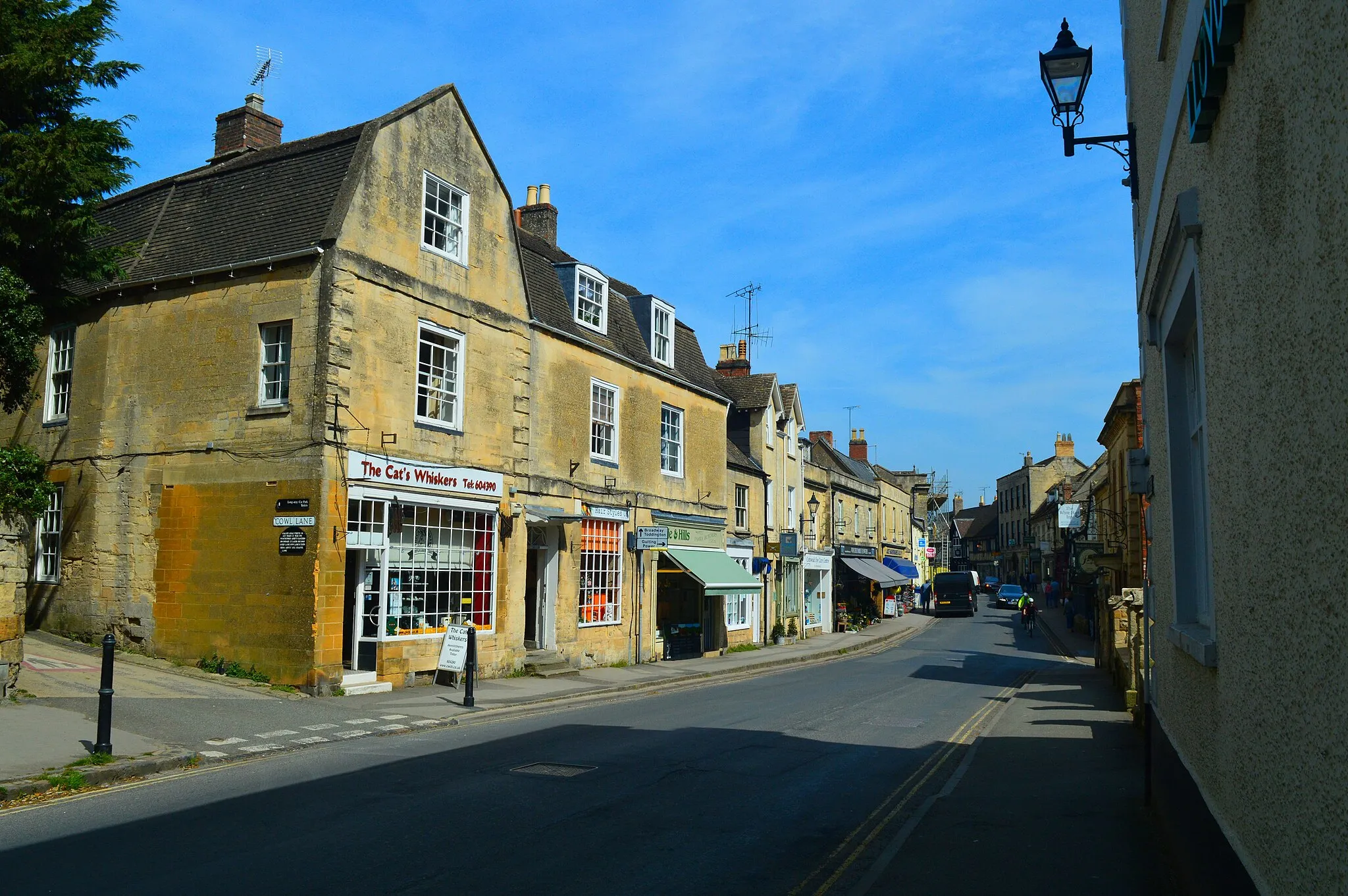 Photo showing: High Street, Winchcombe