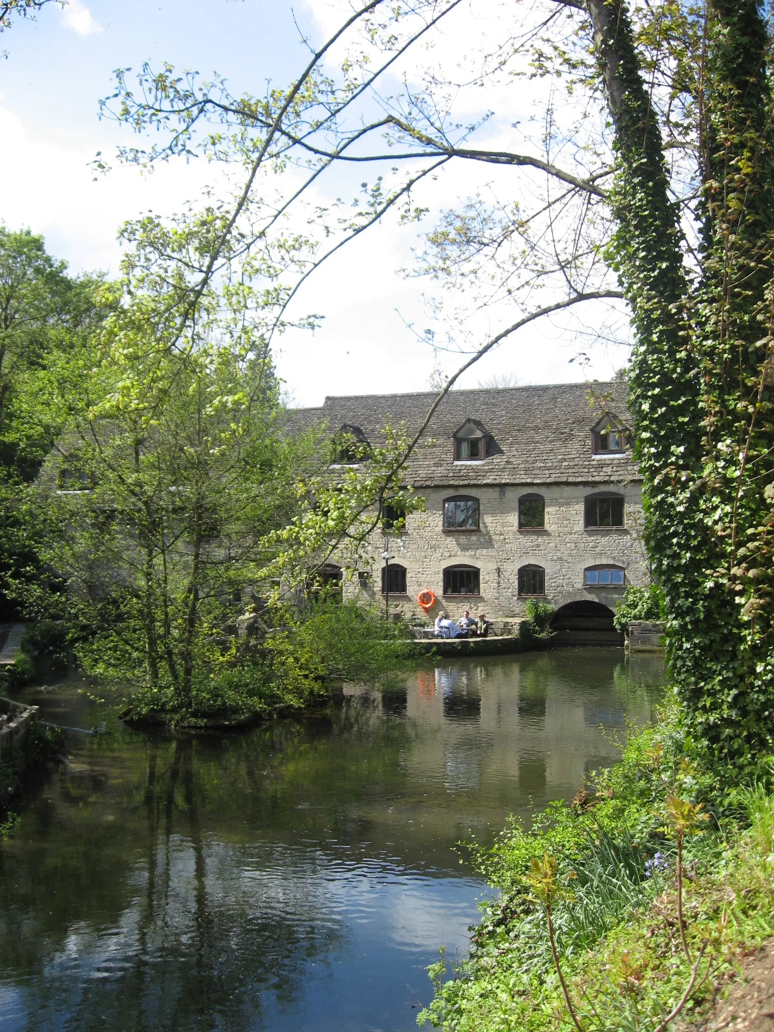 Photo showing: Egypt Mill, Nailsworth, Gloucestershire