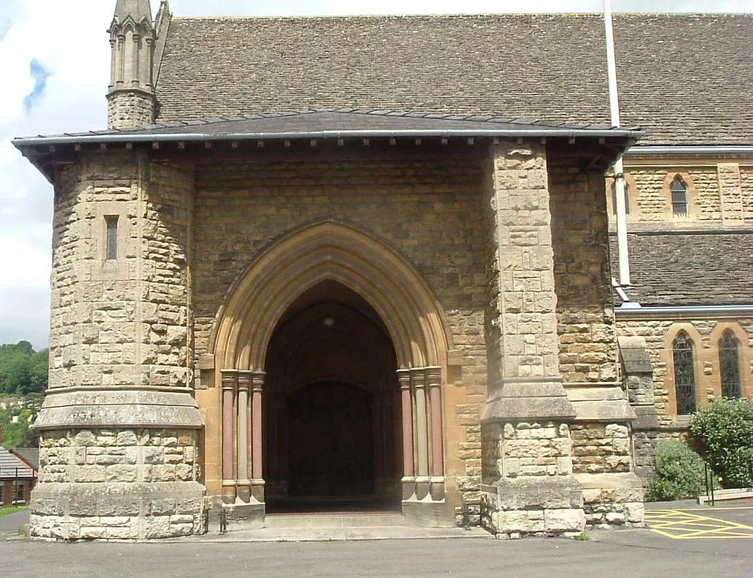 Photo showing: St George's Church in Nailsworth