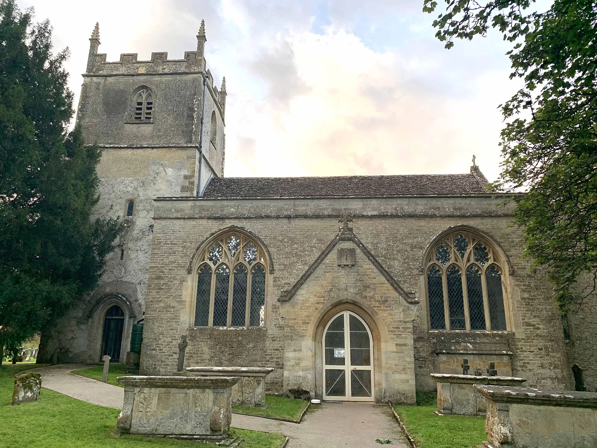 Photo showing: St Mary's Church, Beverston, Gloucestershire