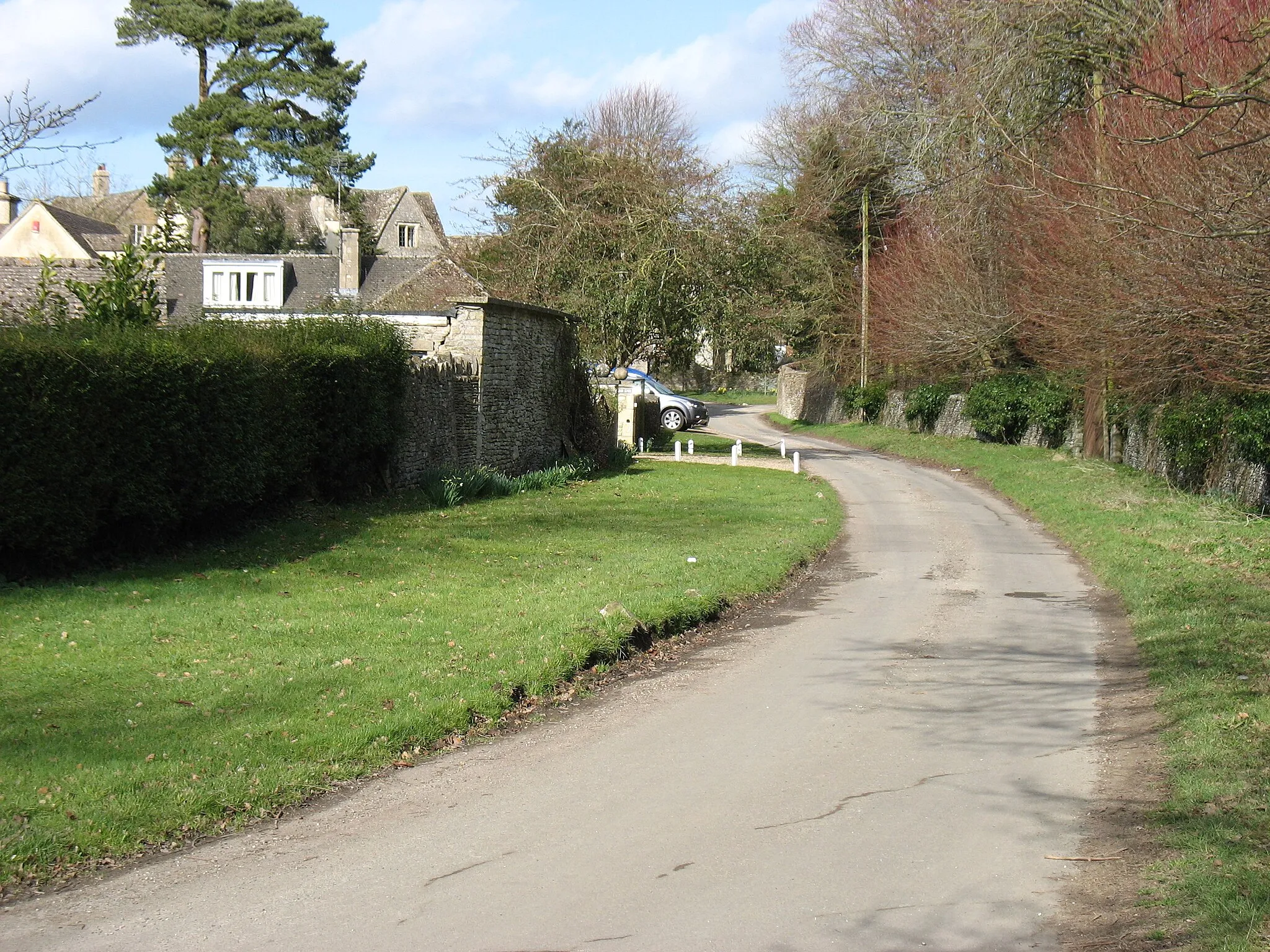 Photo showing: A cul-de-sac in Long Newnton