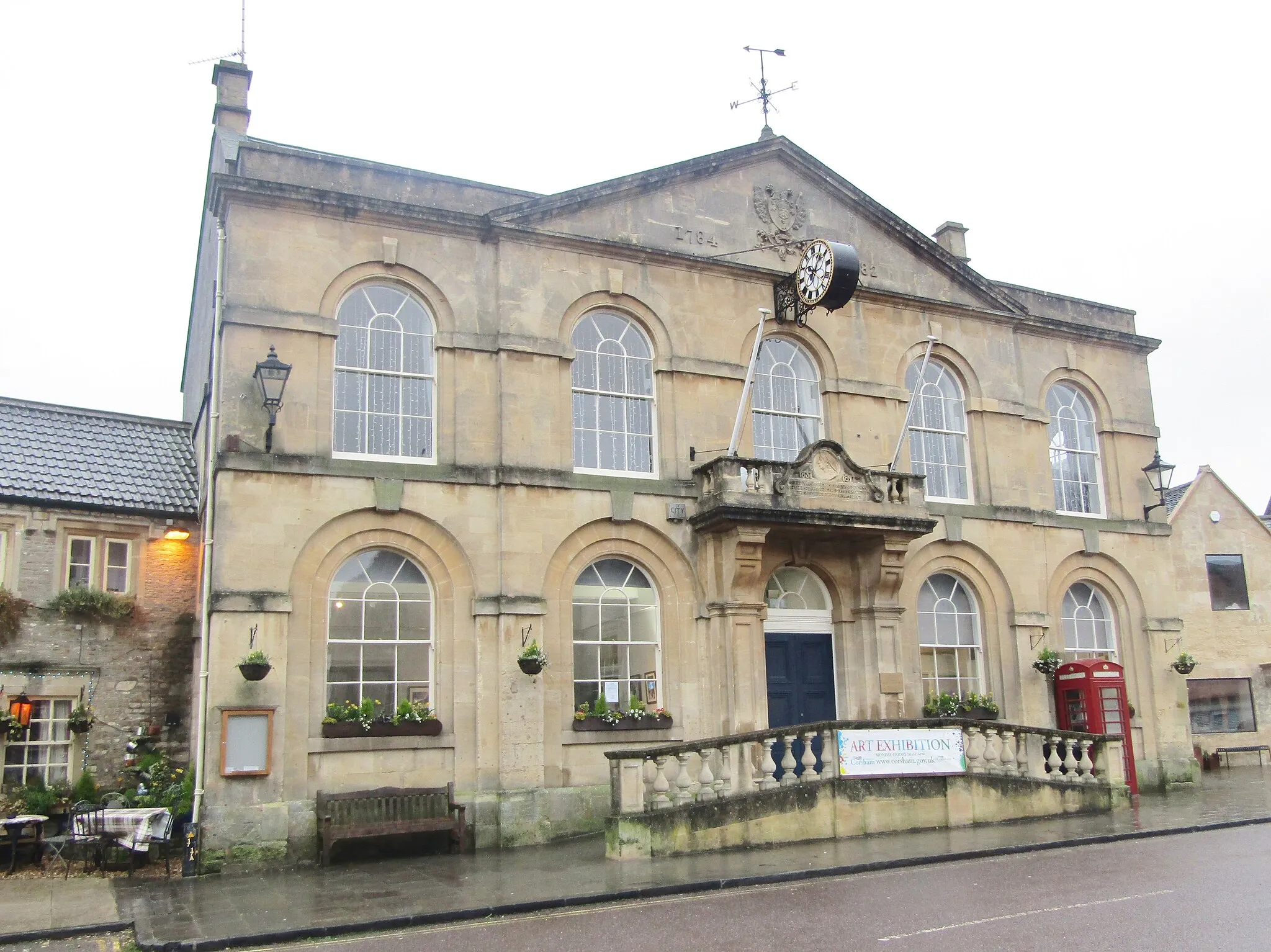 Photo showing: Corsham - Town Hall