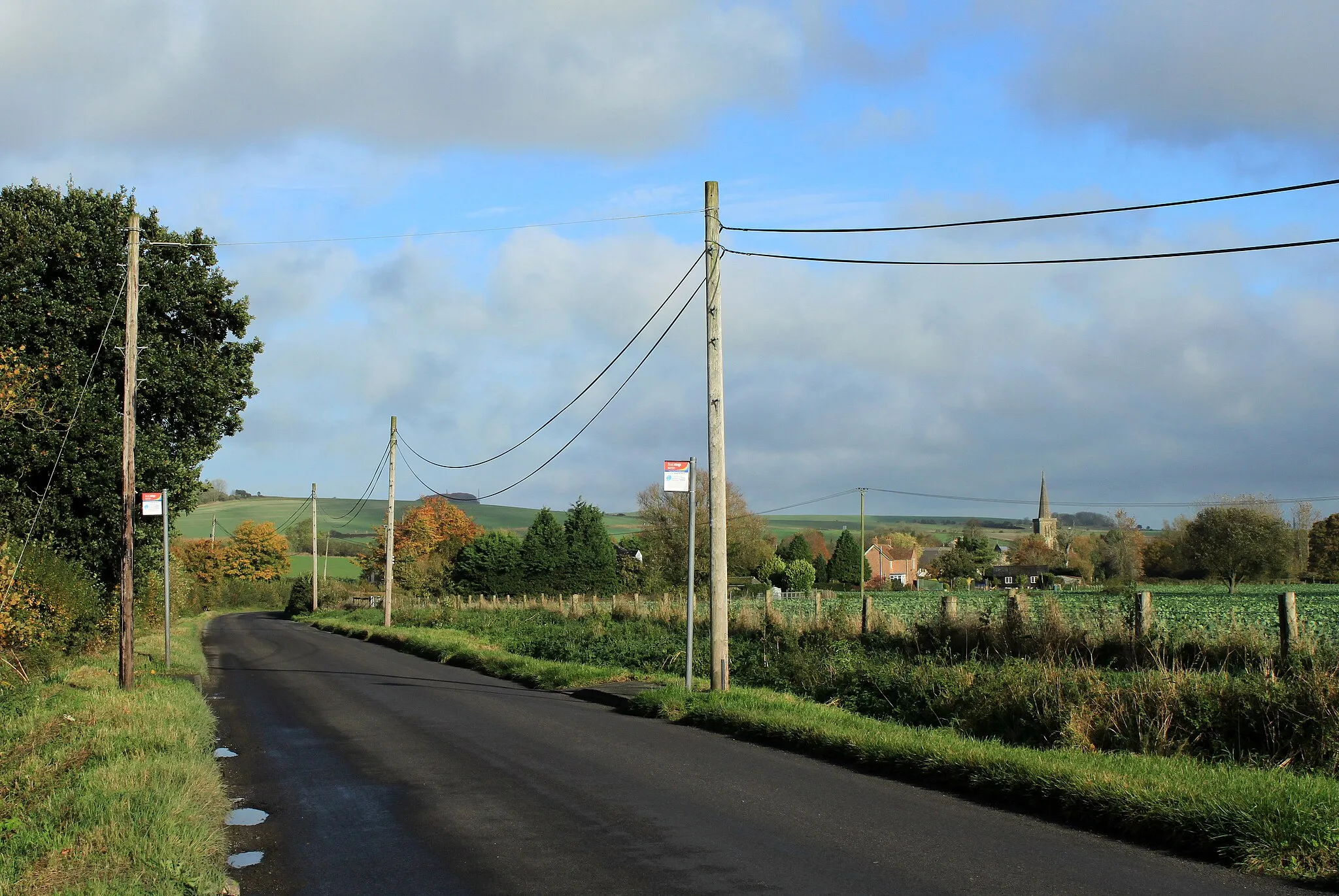 Photo showing: 2011 : Chandlers Lane and Bishops Cannings