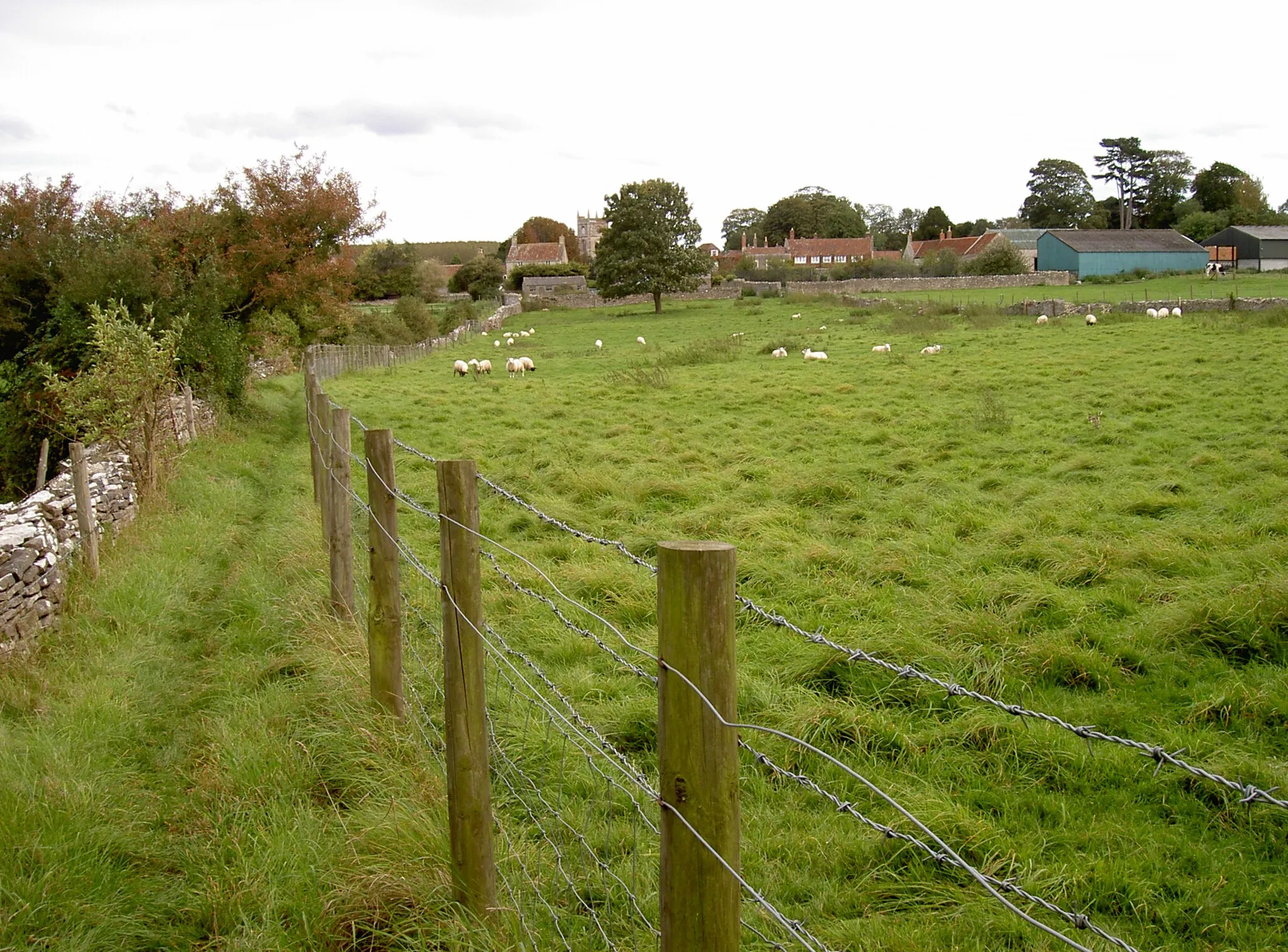 Photo showing: West of Queen Charlton