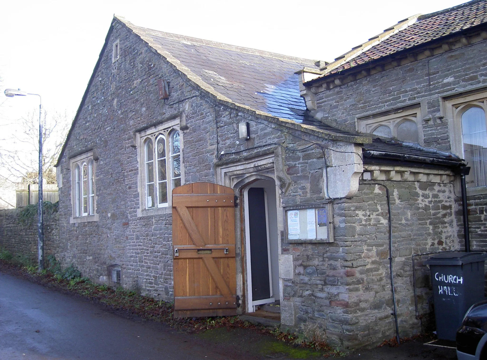 Photo showing: St Mary's Church Hall