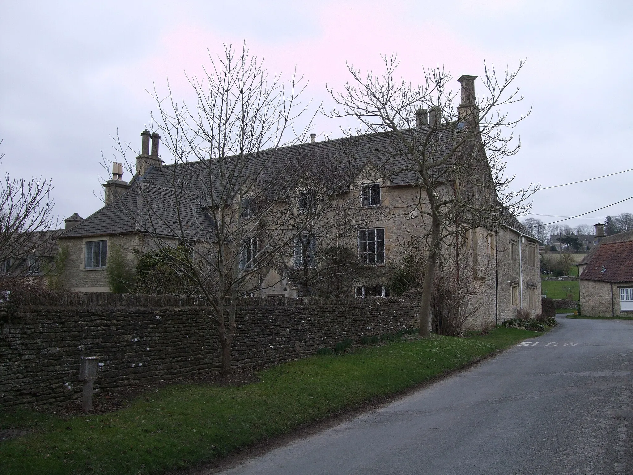 Photo showing: The Old Manor House, Baunton