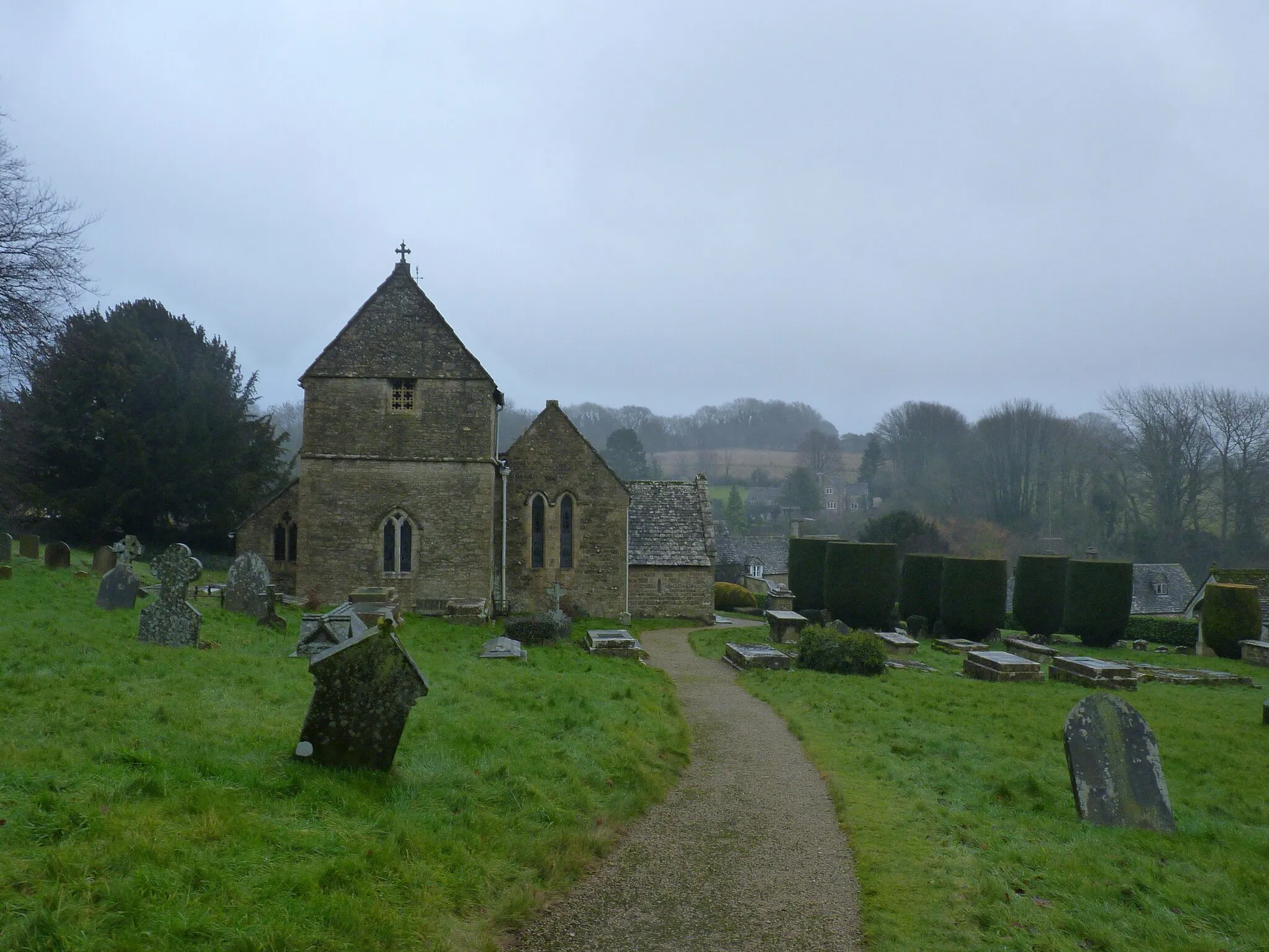 Photo showing: Duntisbourne Abbots church, on a dull winter's day