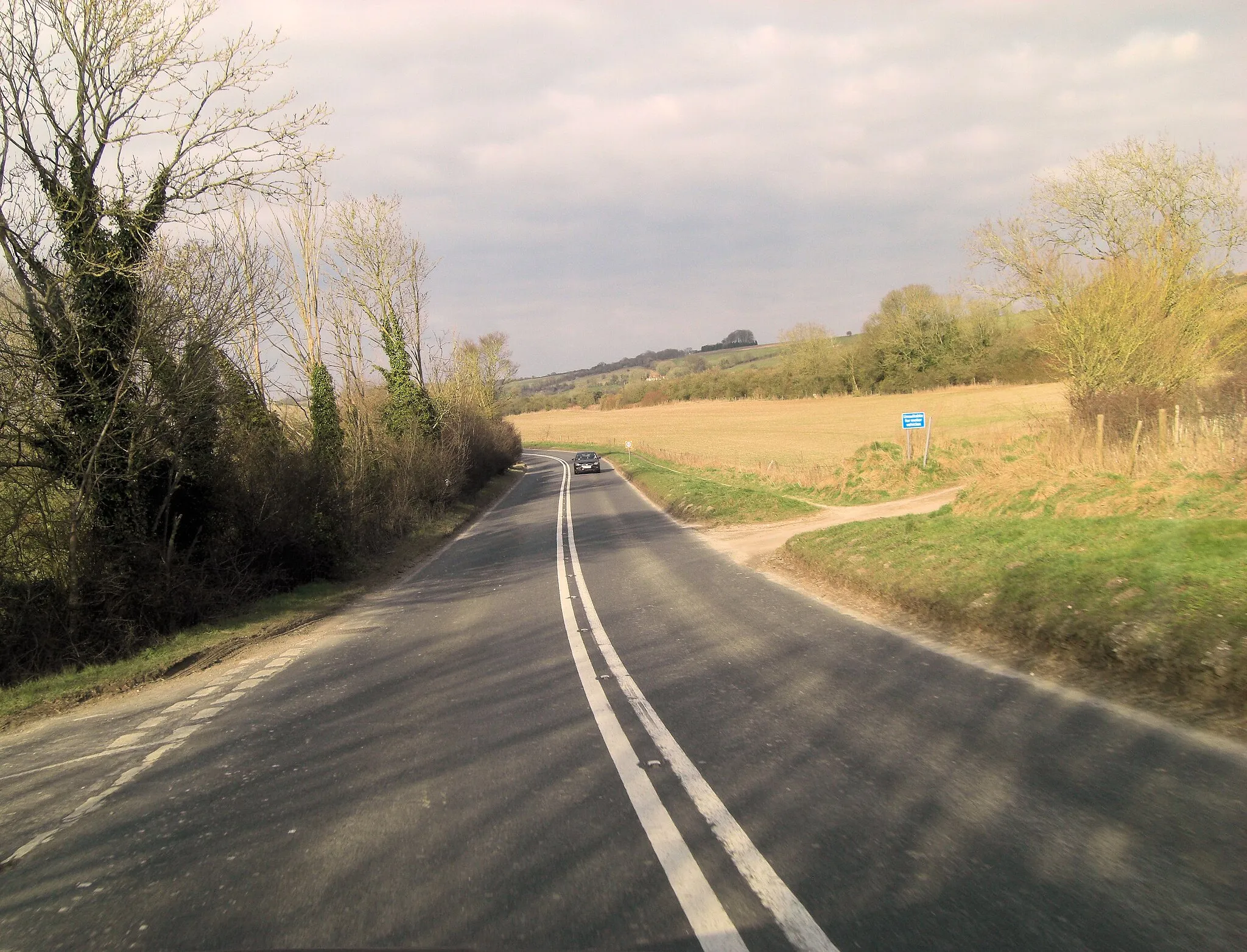 Photo showing: A346 north of Ogbourne St Andrew