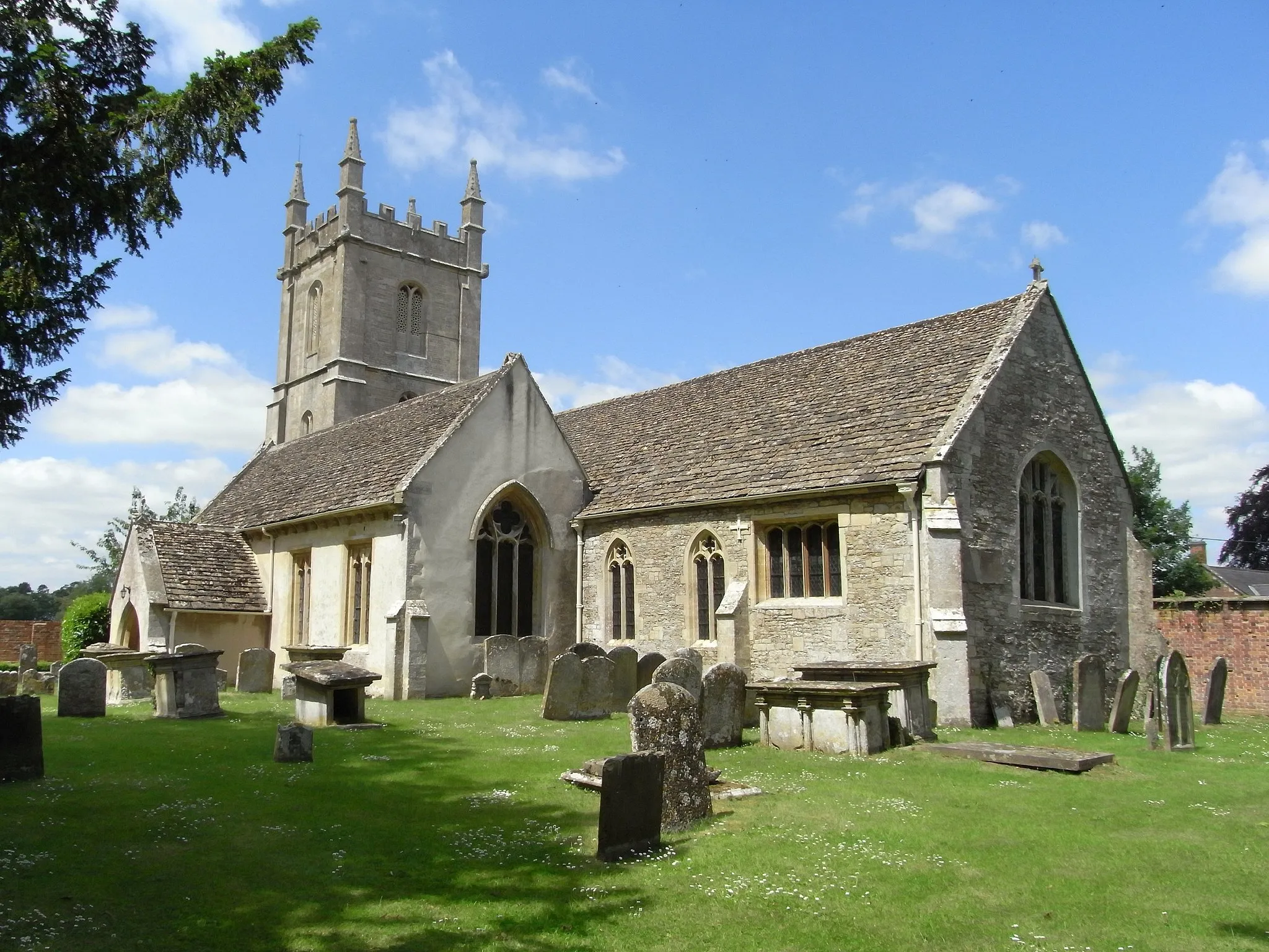 Photo showing: Church of St James the Great, Dauntsey, Wiltshire