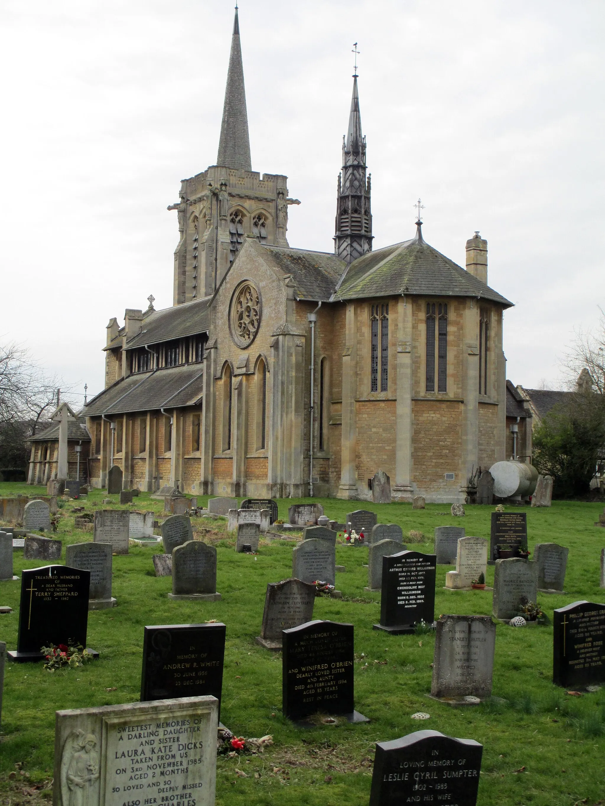 Photo showing: Christ Church, Shaw