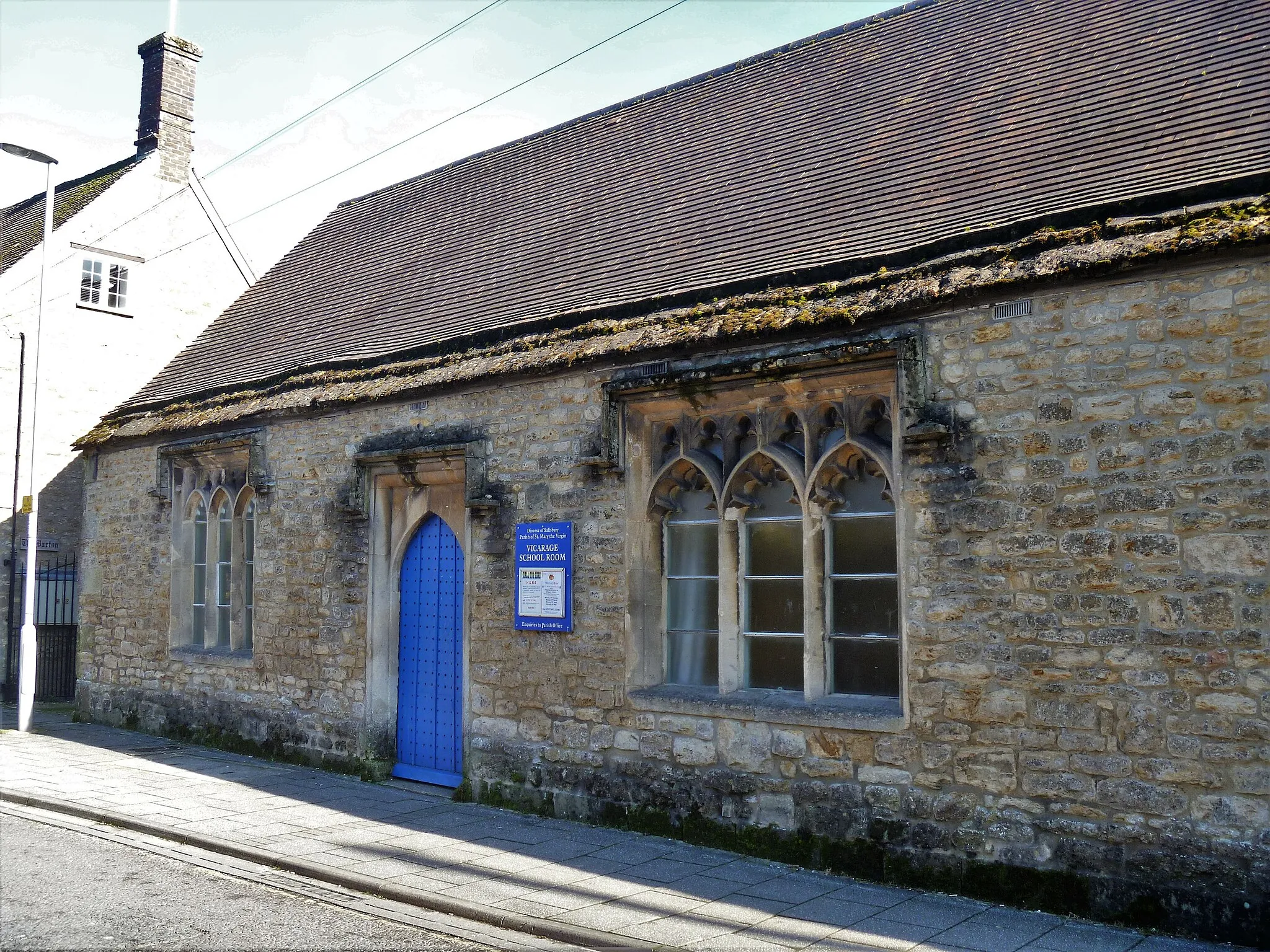 Photo showing: Church schoolroom