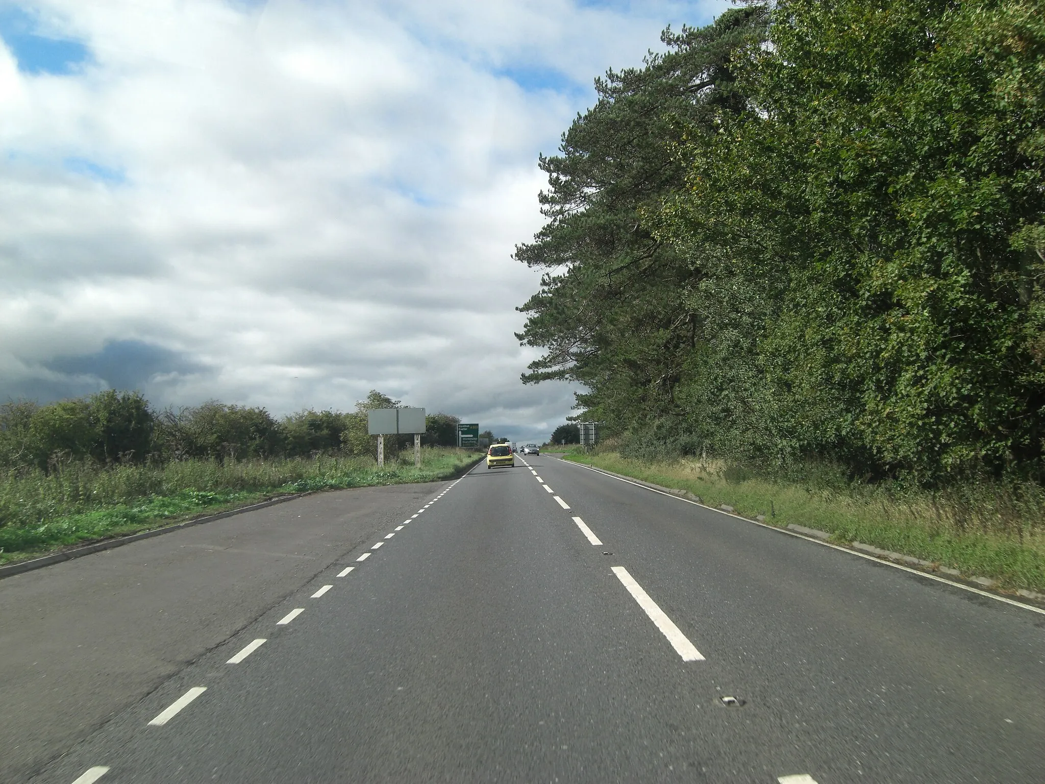 Photo showing: A303 south of Field Barn