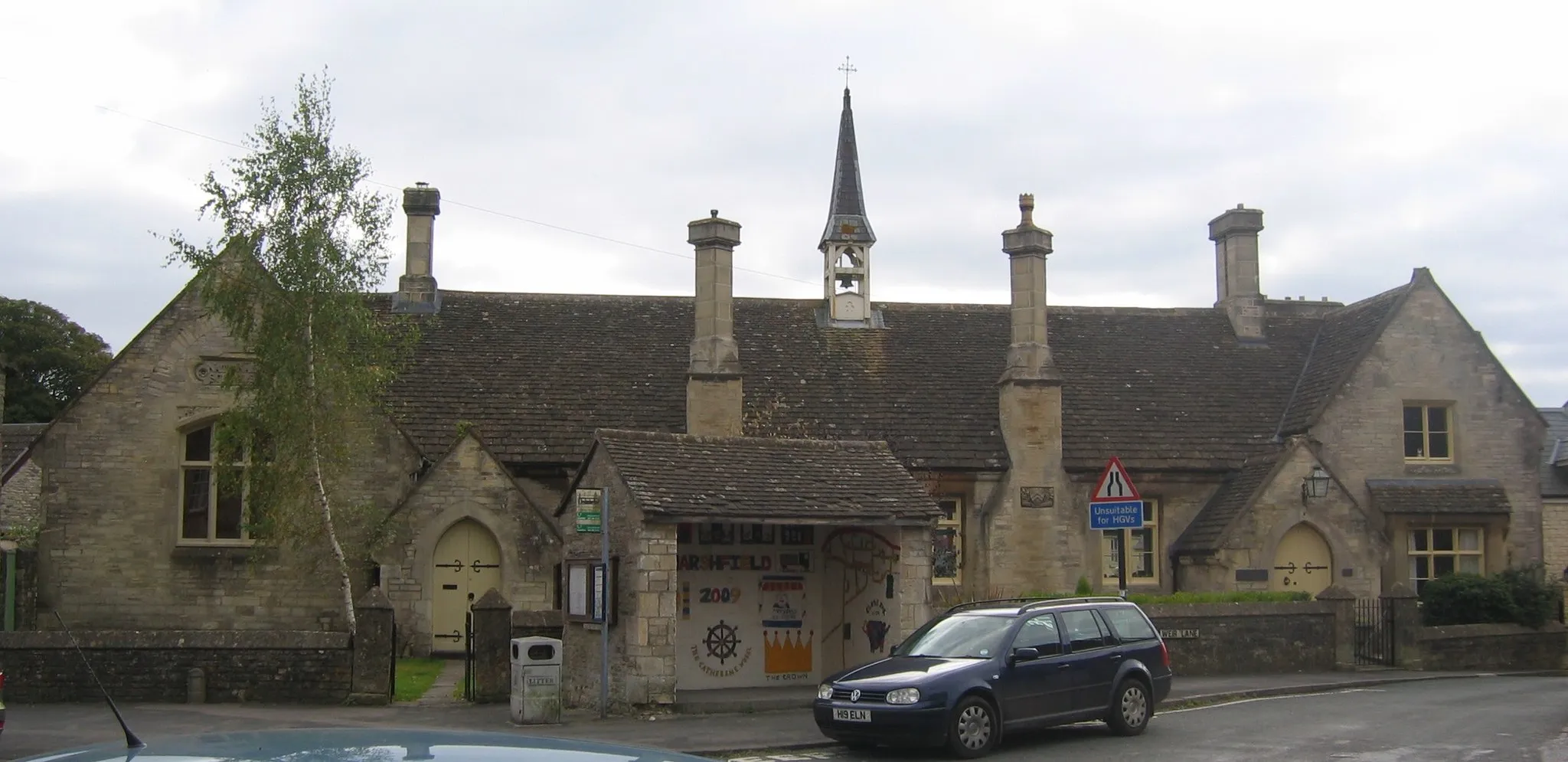 Photo showing: Village centre of Marshfield, Gloucestershire