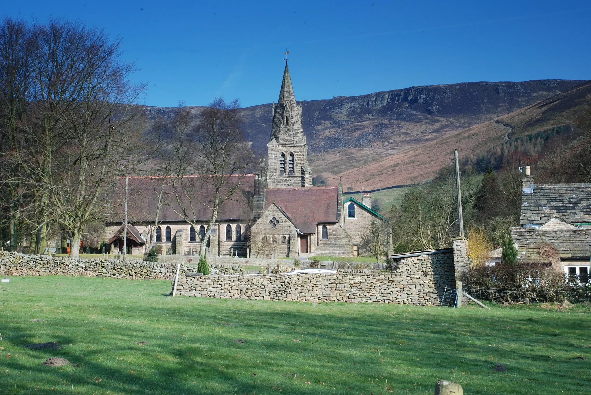 Photo showing: The Edale Village Church, Derbyshire