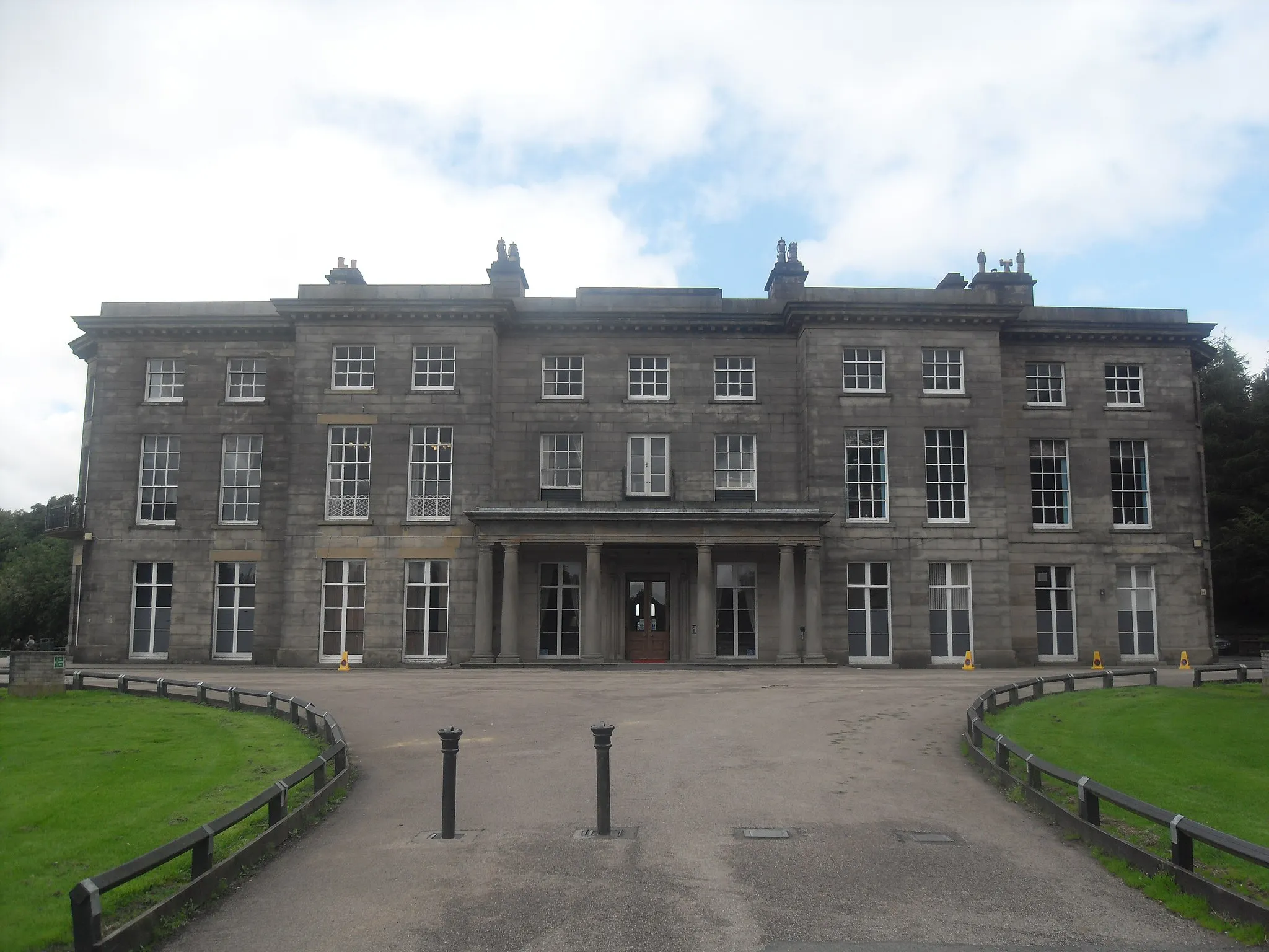 Photo showing: Haigh Hall, near to Haigh, Wigan, Great Britain.