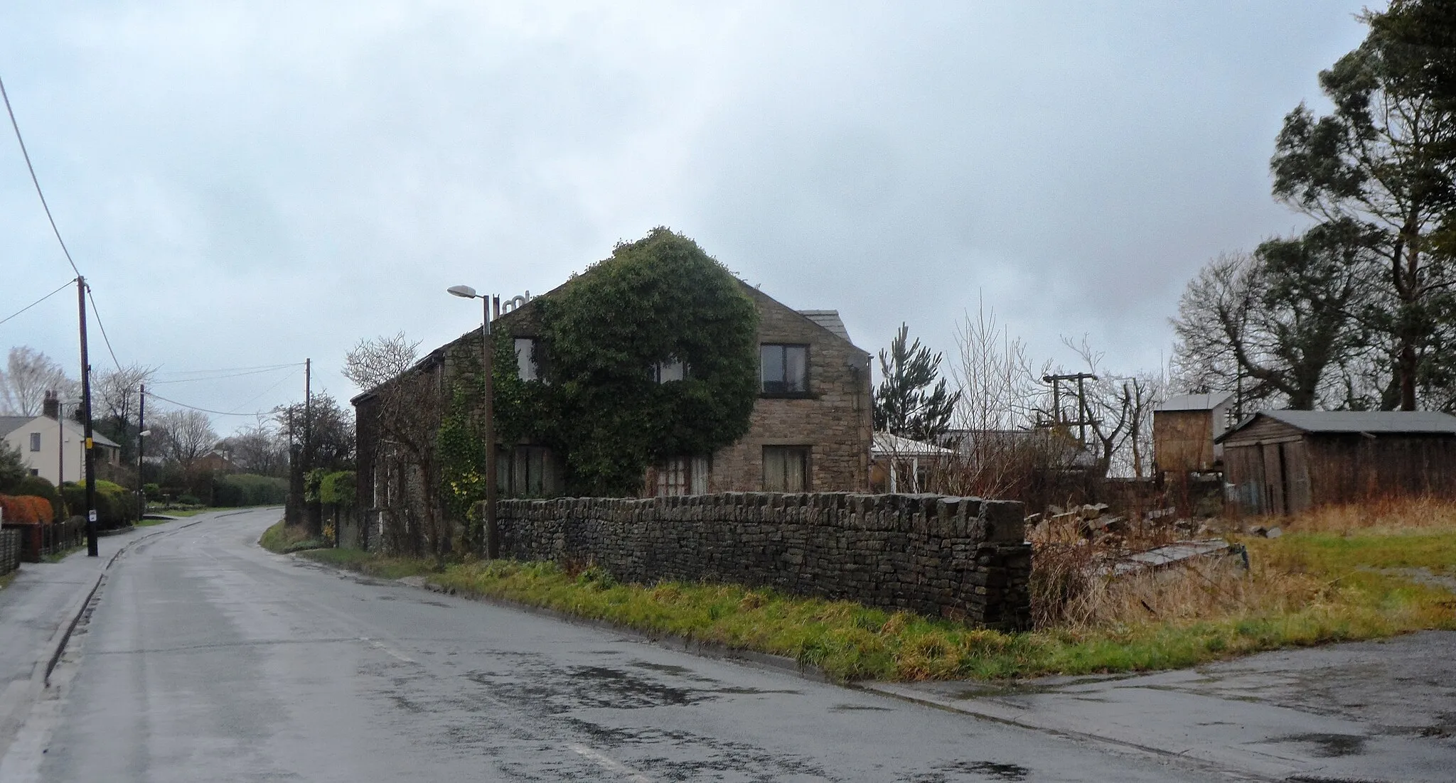 Photo showing: House on Church Lane Wrightington Bar