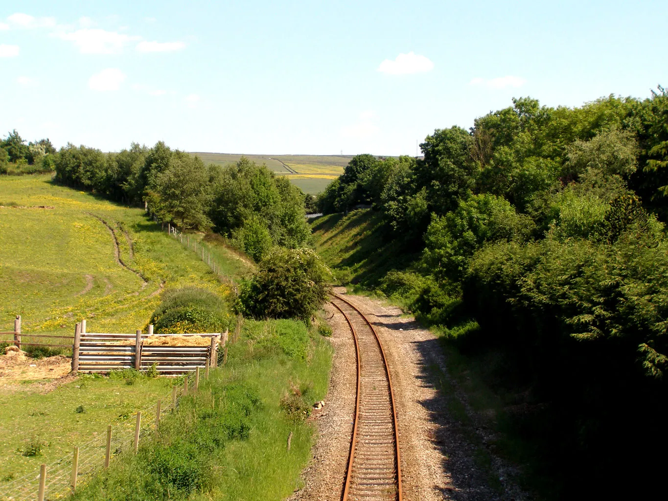 Photo showing: Railway towards Oldham