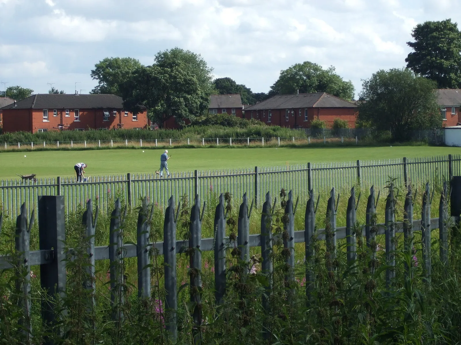 Photo showing: Robinsons Cricket Club  from Belfield Mill Lane