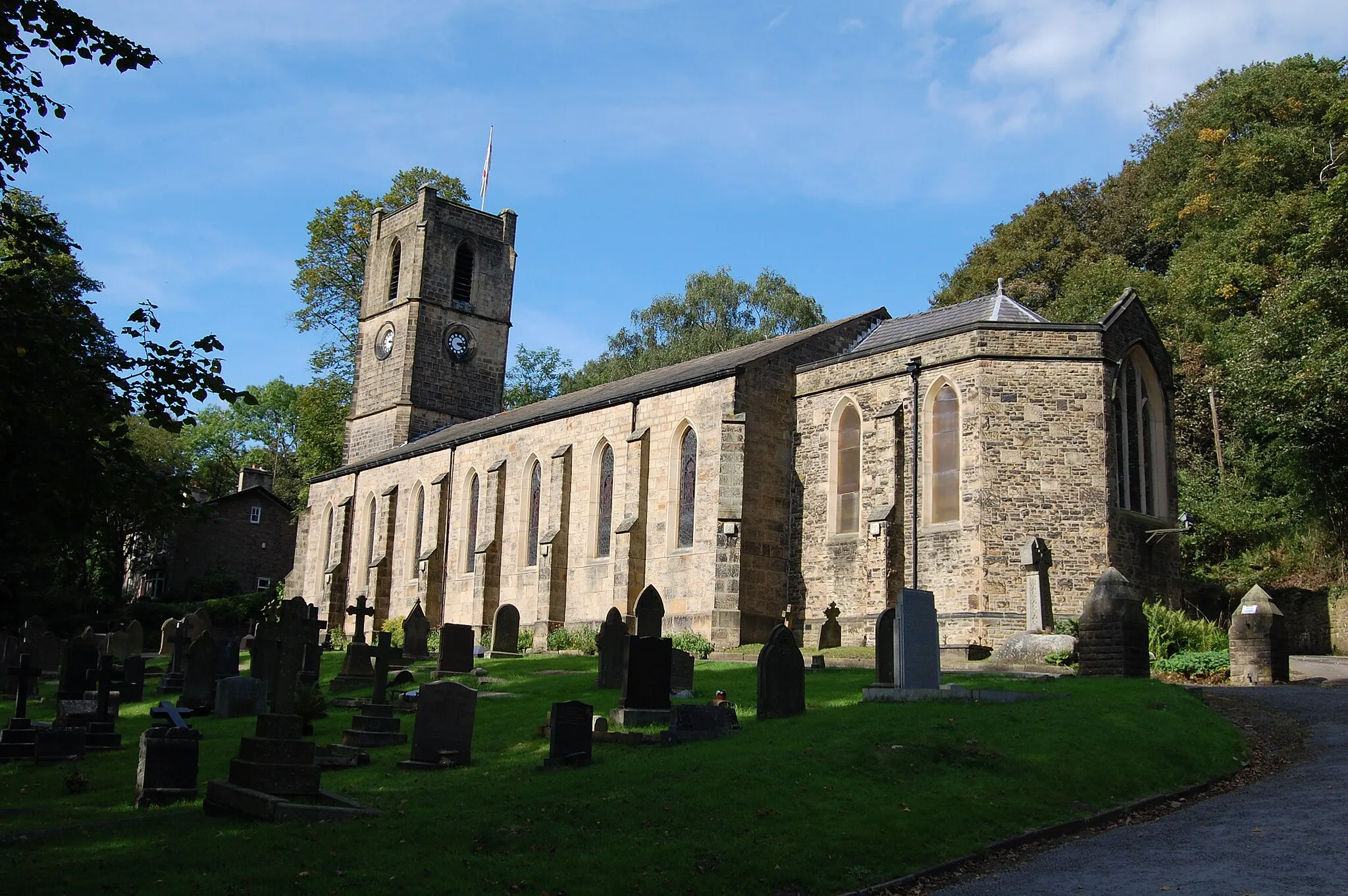 Photo showing: Bredbury and Romiley : St Paul's Church