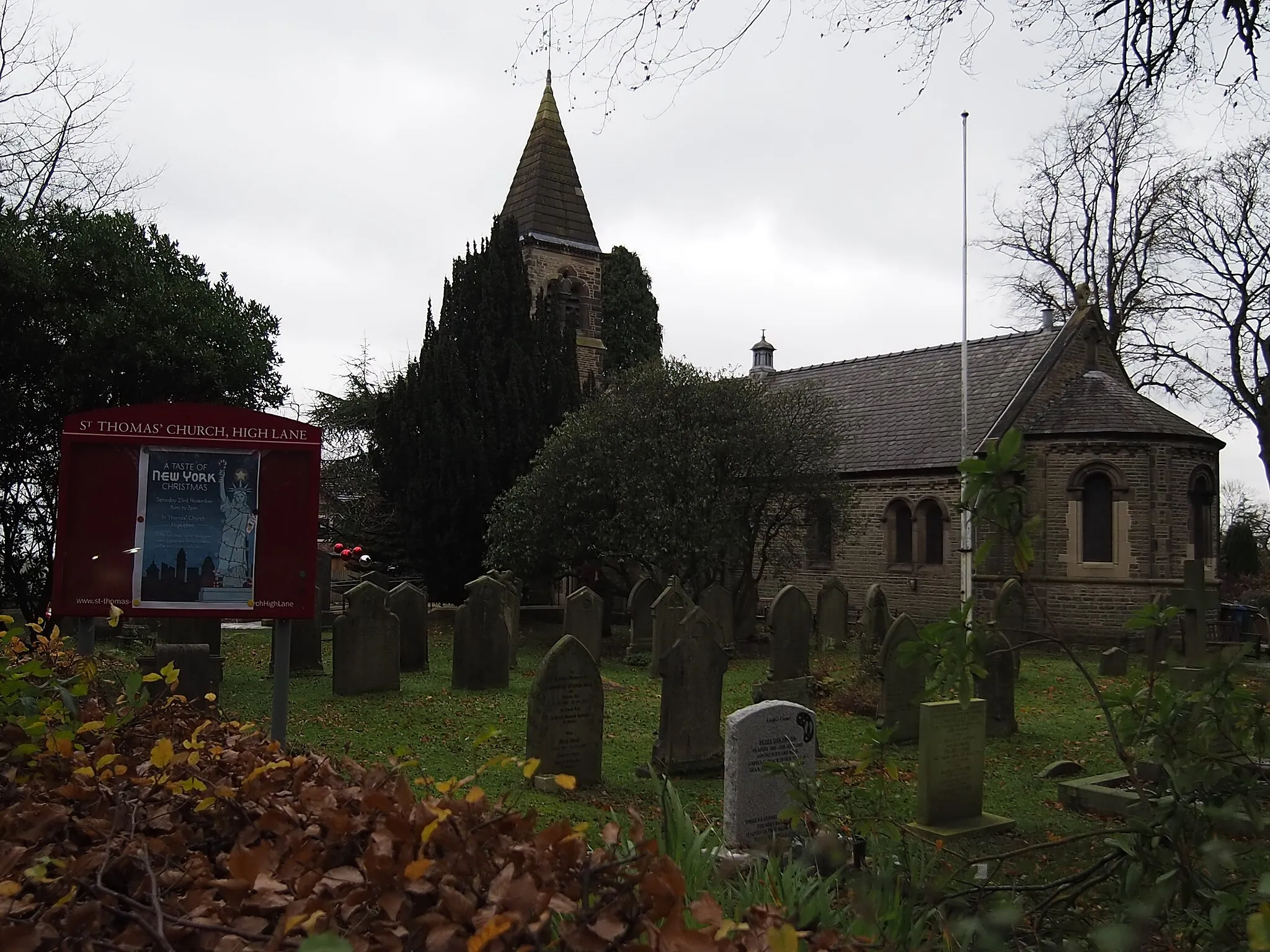 Photo showing: PArish church of St Thomas, High Lane, Cheshire, looking northwest from Buxton Road