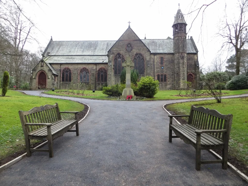 Photo showing: Photograph of Christ Church, Heaton, Bolton, Greater Manchester, England