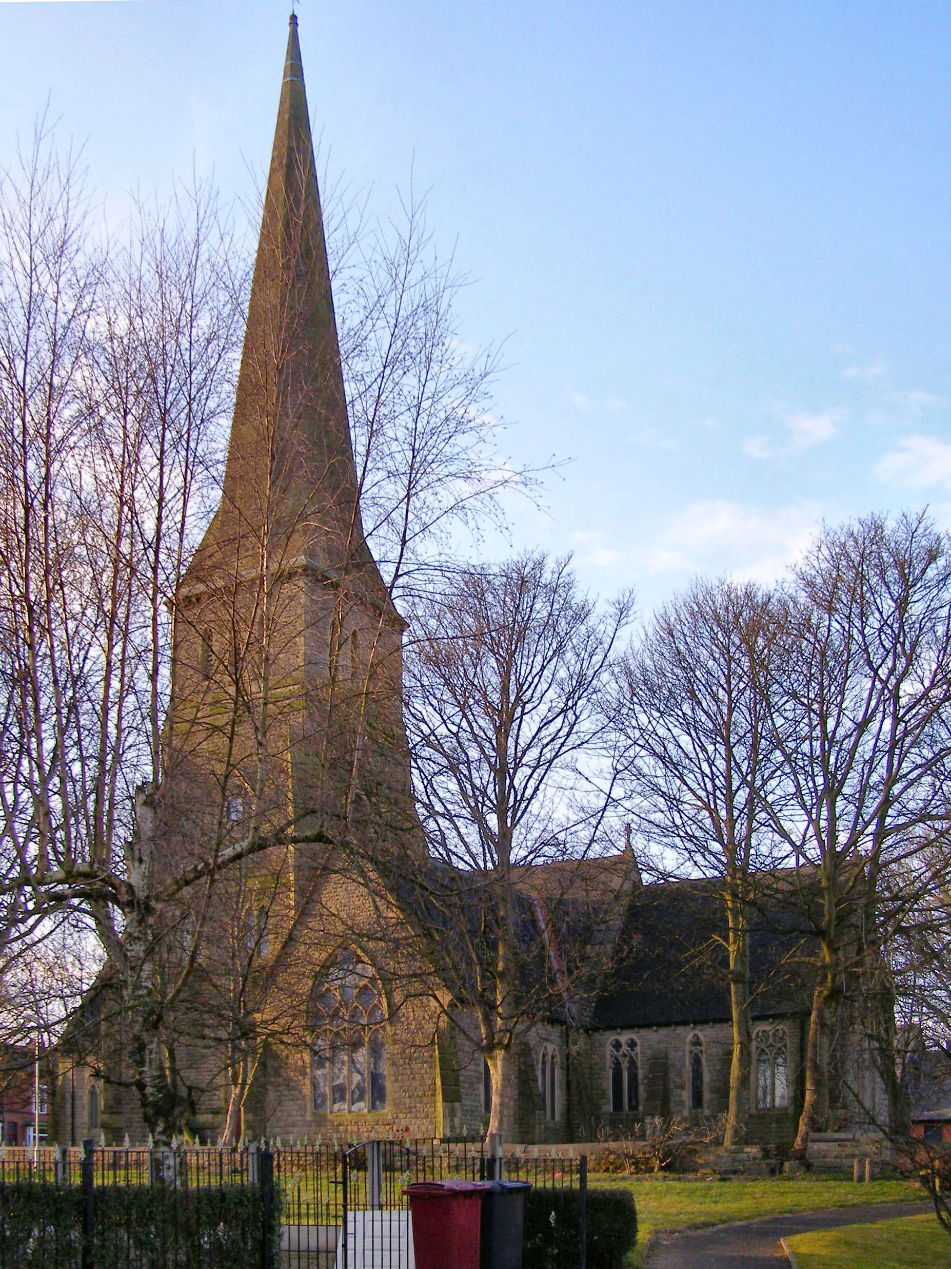 Photo showing: Holy Trinity Church, Prestolee
