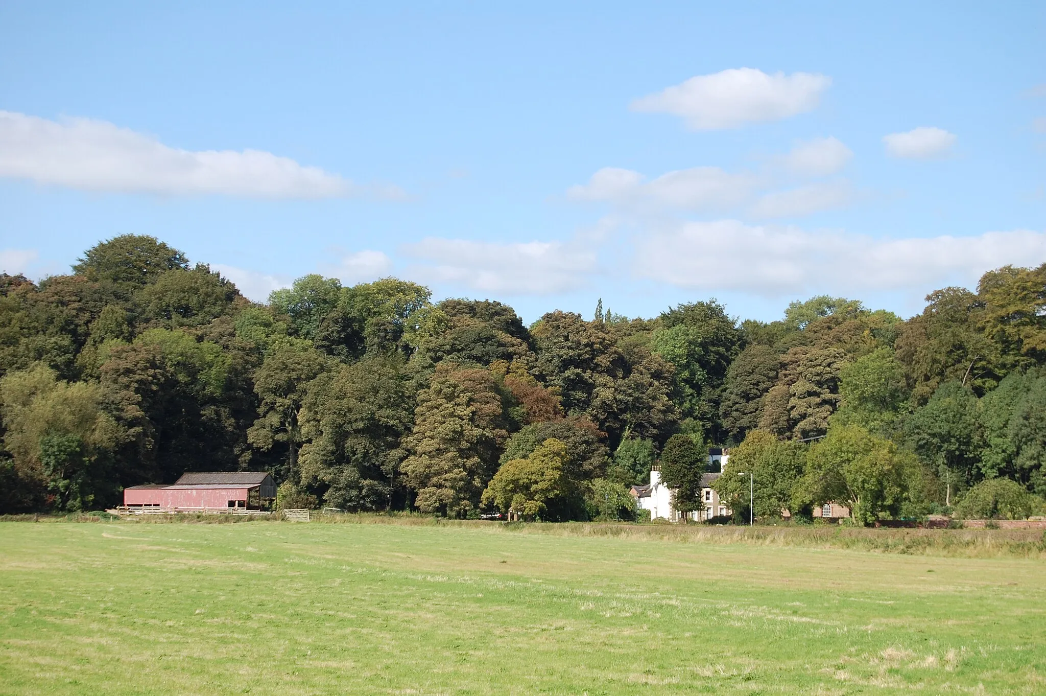 Photo showing: Bredbury and Romiley : Chadkirk Farm