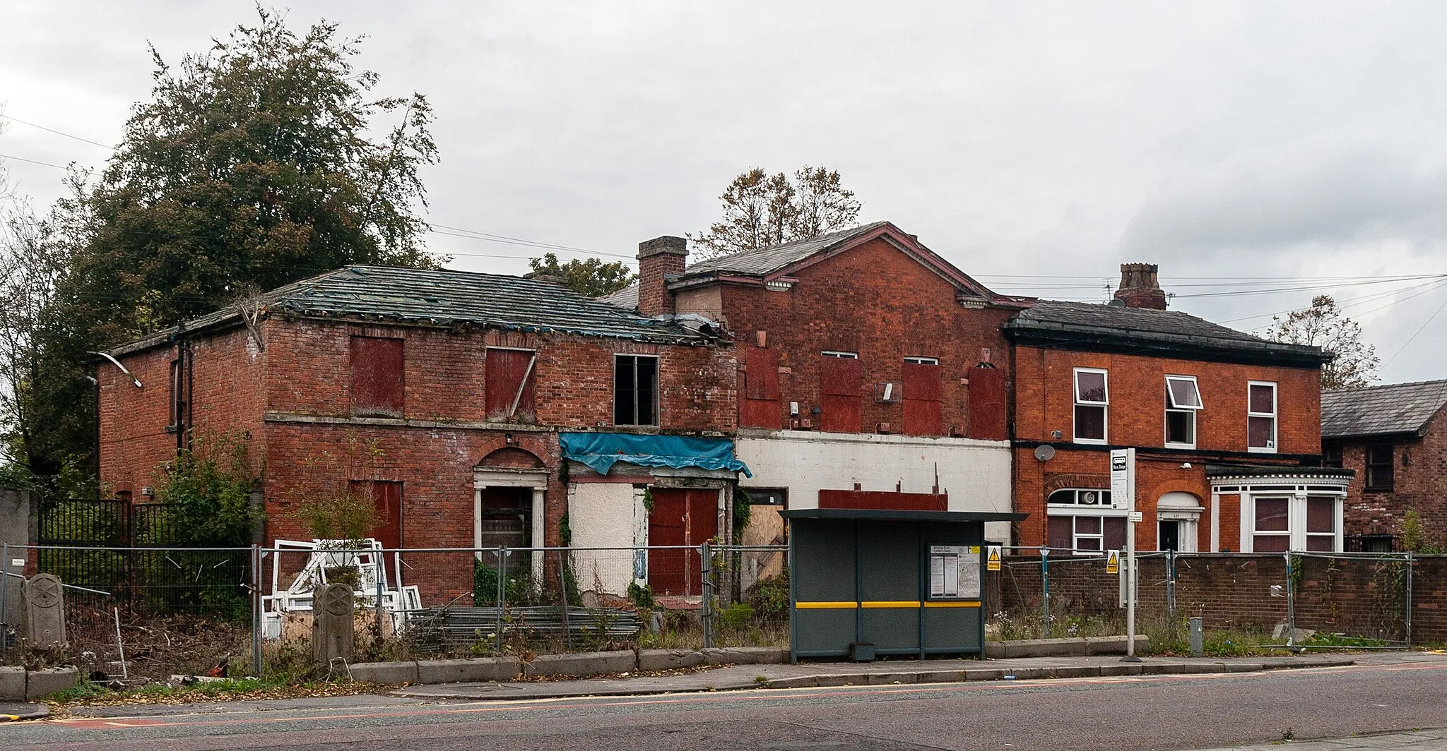 Photo showing: Photograph of 691-695 Rochdale Road, Harpurhey, Manchester, England